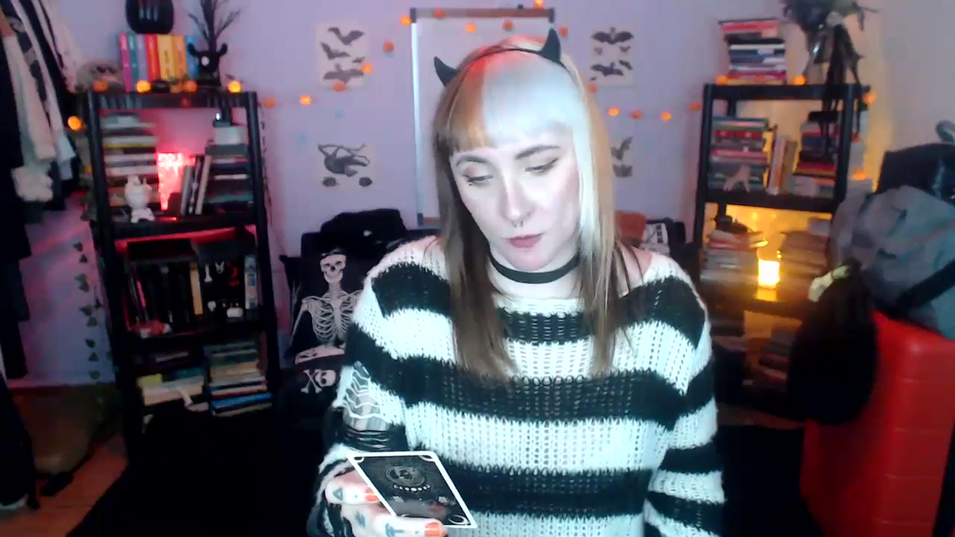 Gallery image thumbnail from AxeHallow's myfreecams stream on, 10/22/2024, 02:36 image 6 of 20