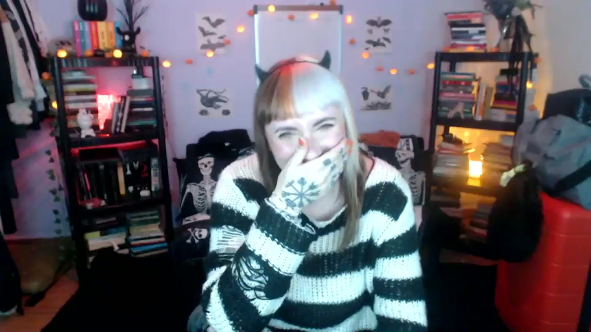 Gallery image thumbnail from AxeHallow's myfreecams stream on, 10/22/2024, 03:03 image 2 of 20