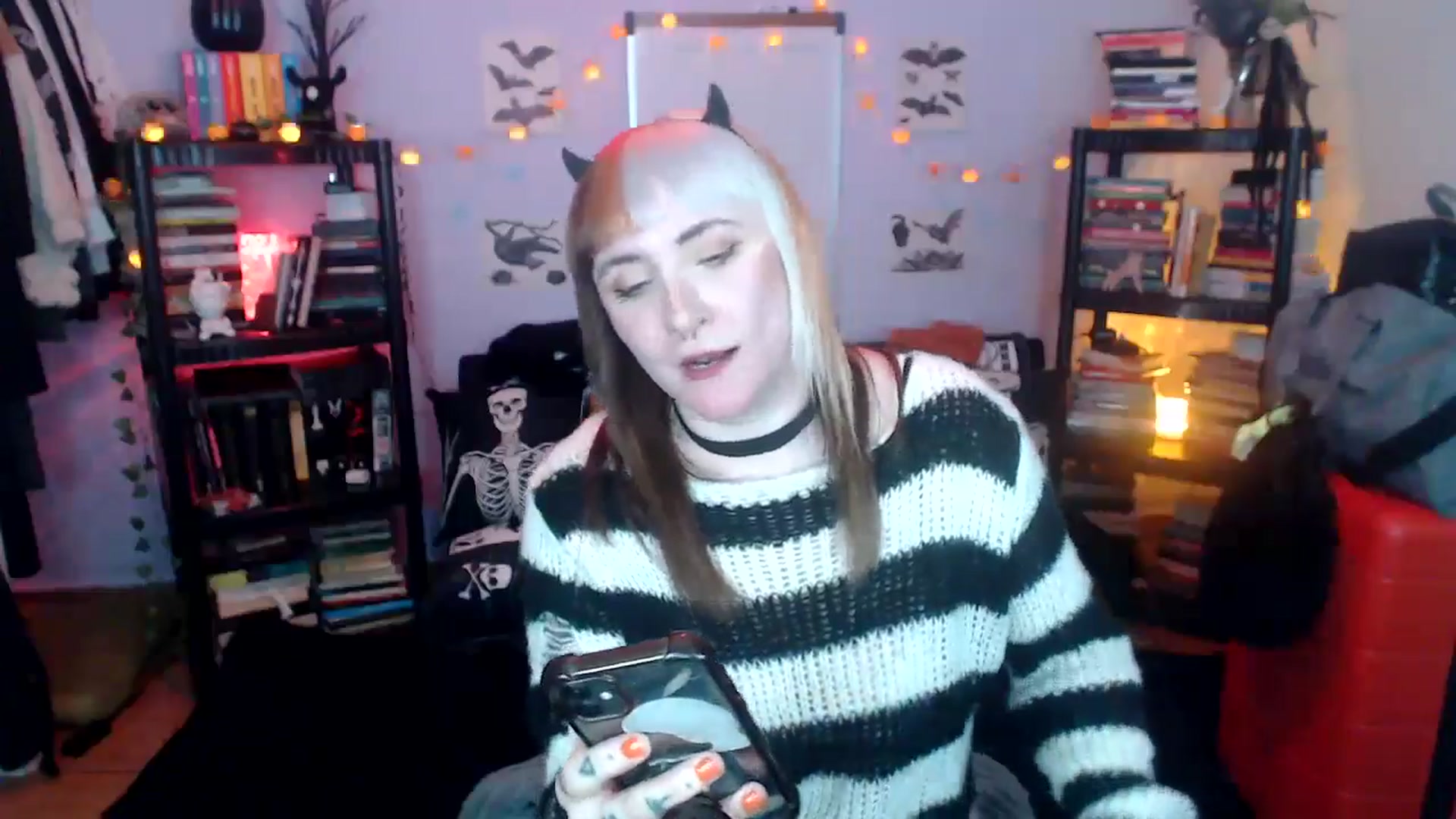 Gallery image thumbnail from AxeHallow's myfreecams stream on, 10/22/2024, 03:28 image 3 of 20