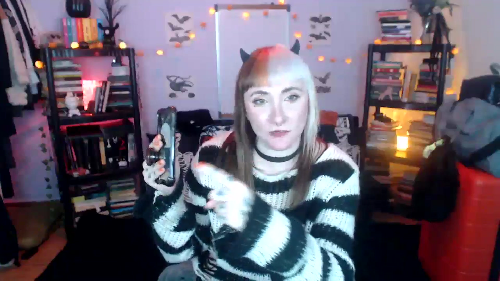 Gallery image thumbnail from AxeHallow's myfreecams stream on, 10/22/2024, 03:28 image 10 of 20