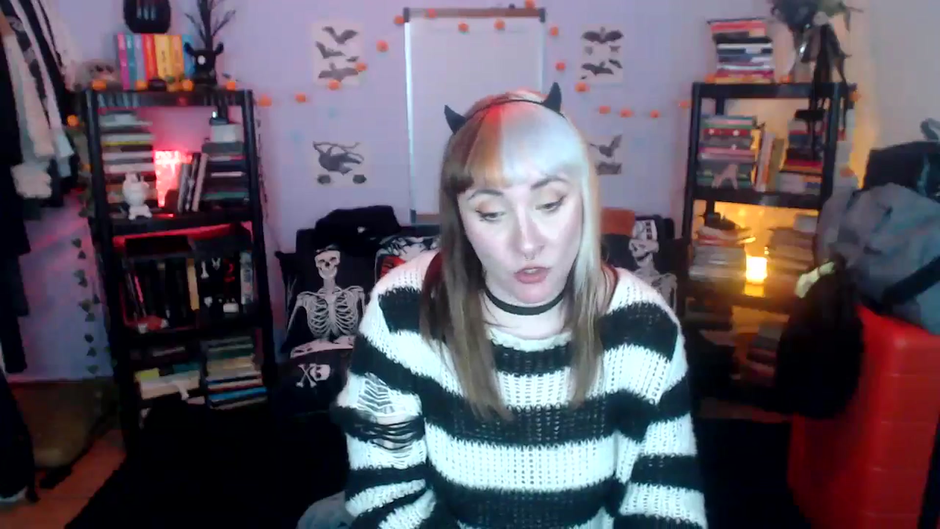 Gallery image thumbnail from AxeHallow's myfreecams stream on, 10/22/2024, 03:28 image 11 of 20