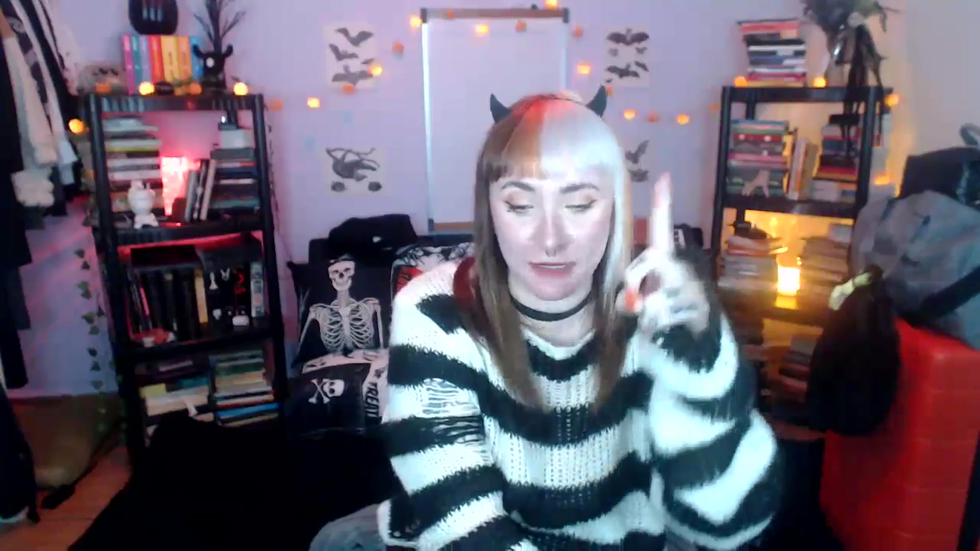 Gallery image thumbnail from AxeHallow's myfreecams stream on, 10/22/2024, 03:28 image 13 of 20