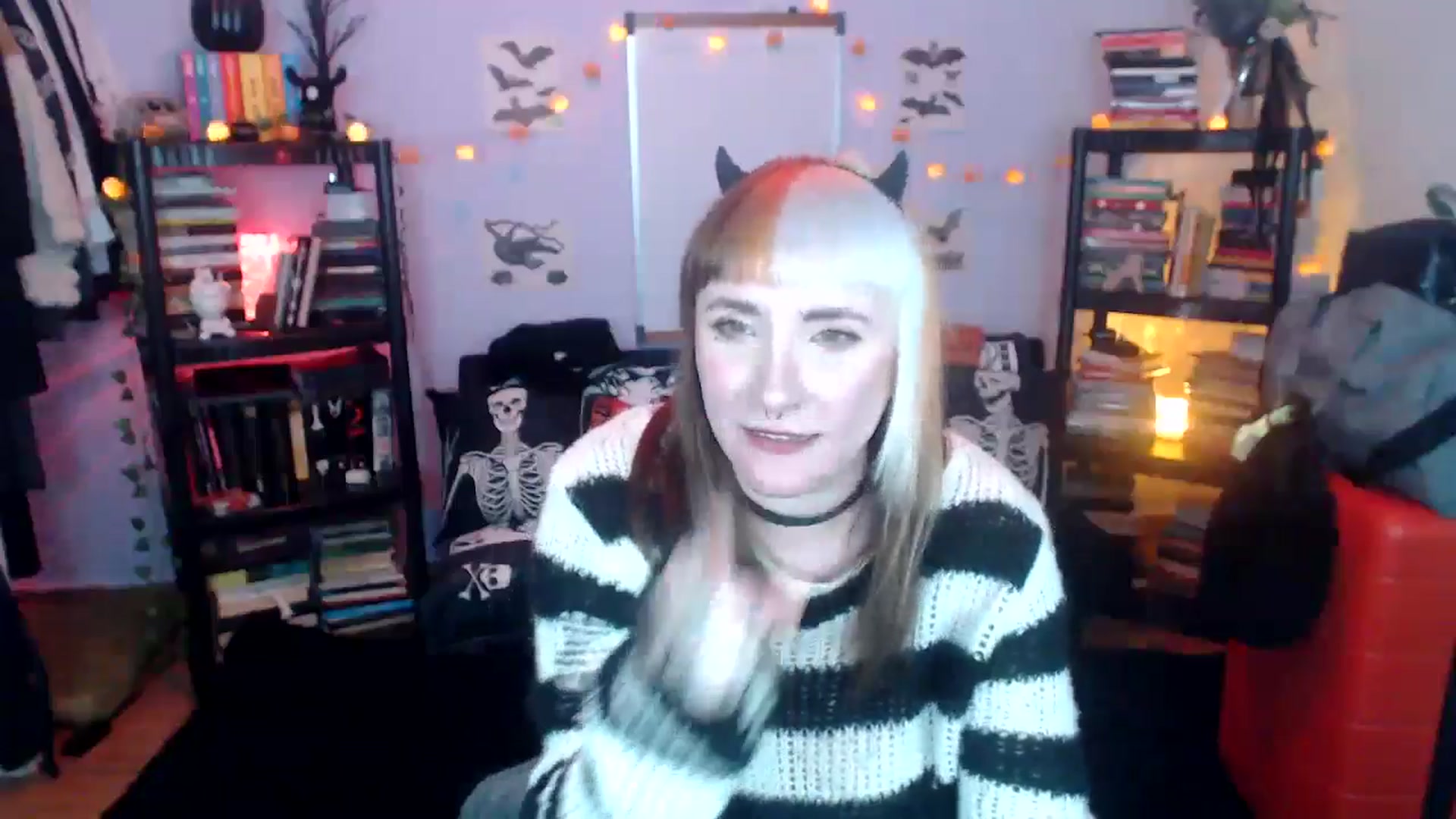 Gallery image thumbnail from AxeHallow's myfreecams stream on, 10/22/2024, 03:28 image 9 of 20