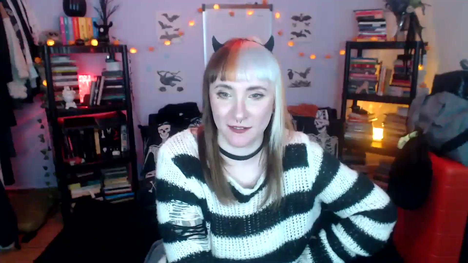 Gallery image thumbnail from AxeHallow's myfreecams stream on, 10/22/2024, 04:25 image 8 of 20