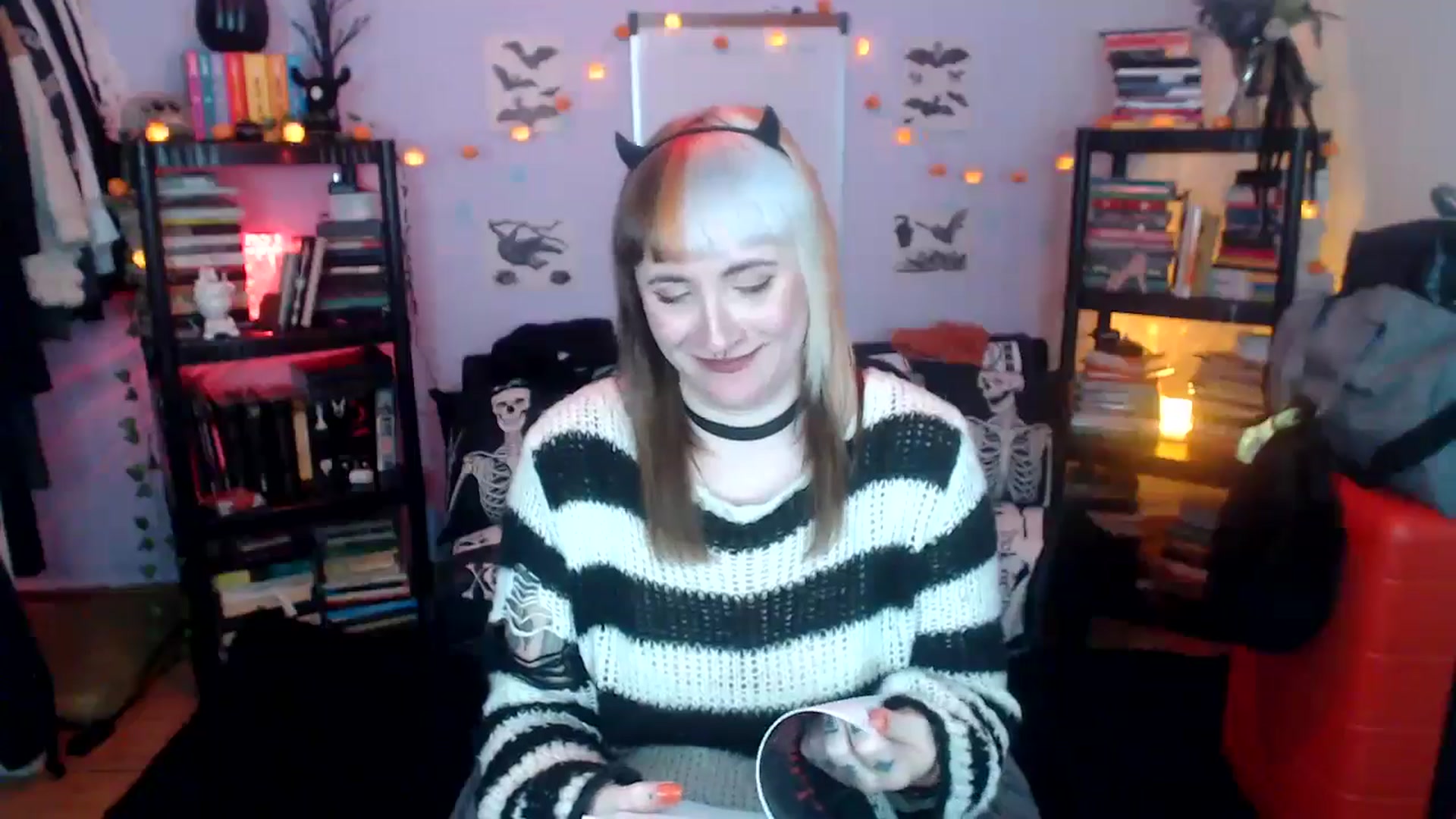 Gallery image thumbnail from AxeHallow's myfreecams stream on, 10/22/2024, 04:25 image 9 of 20