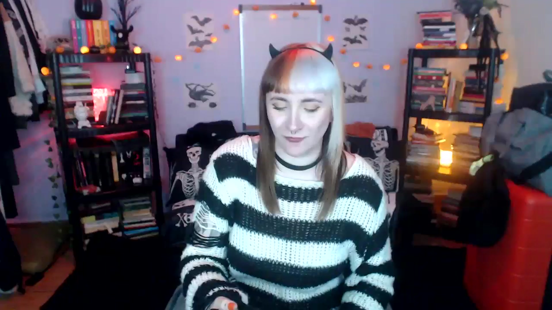 Gallery image thumbnail from AxeHallow's myfreecams stream on, 10/22/2024, 05:38 image 3 of 20