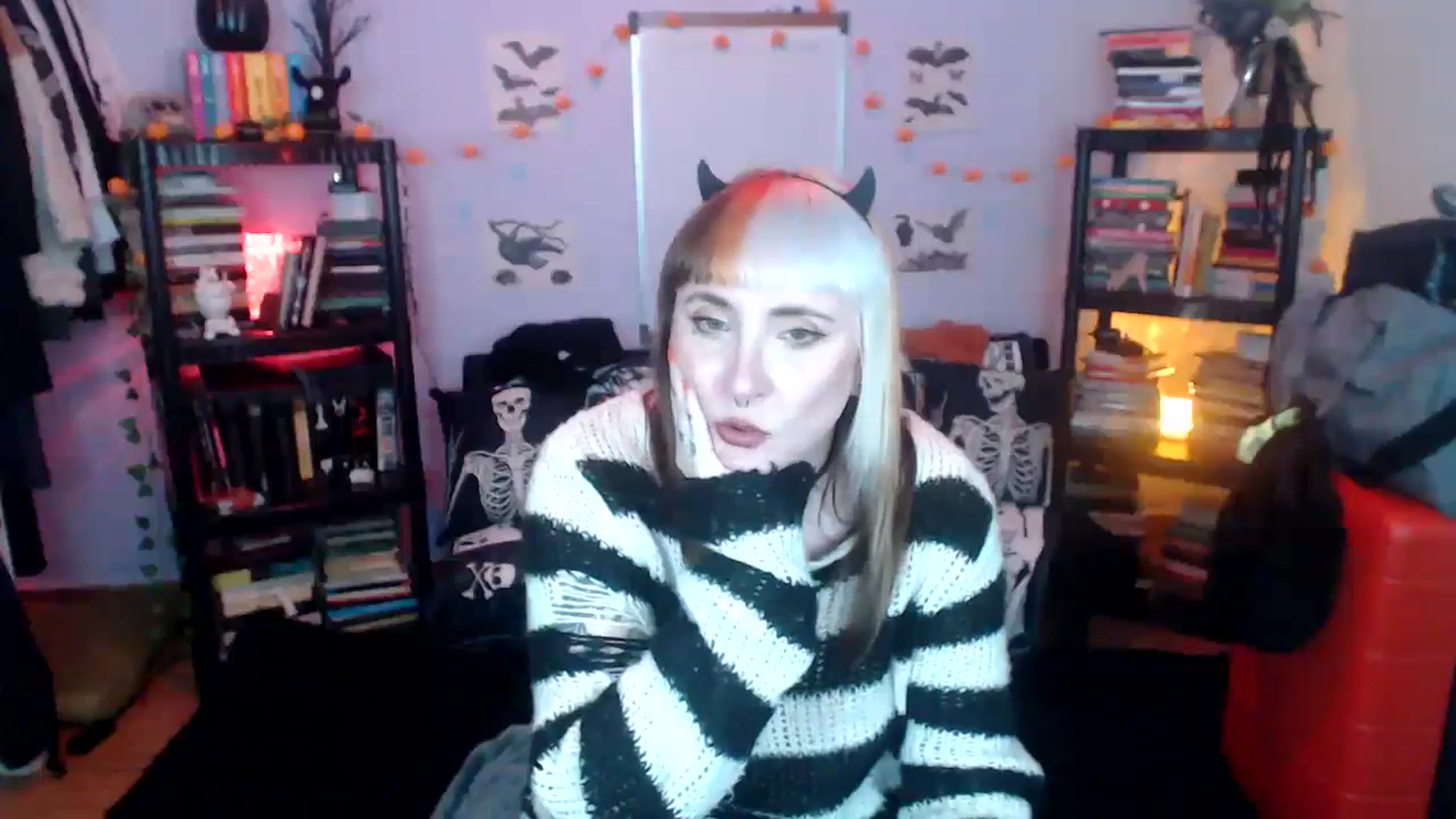 Gallery image thumbnail from AxeHallow's myfreecams stream on, 10/22/2024, 05:38 image 19 of 20