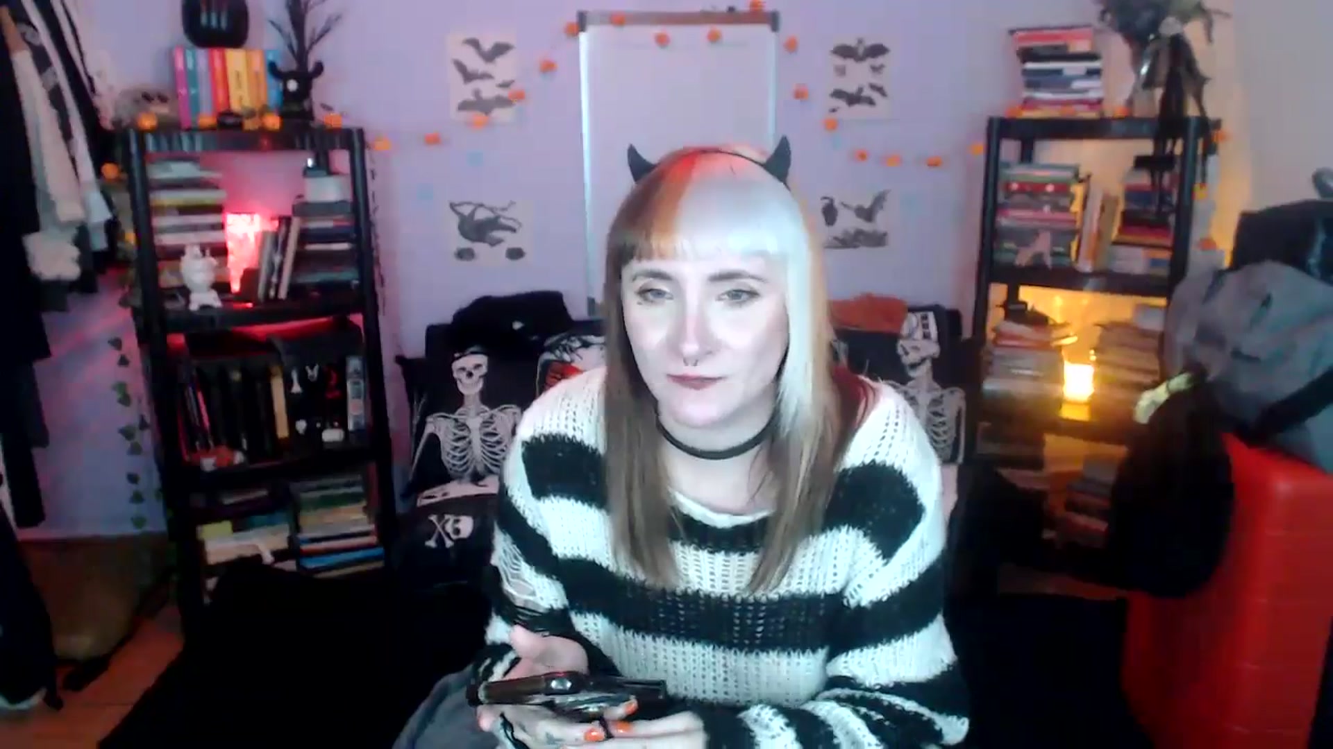 Gallery image thumbnail from AxeHallow's myfreecams stream on, 10/22/2024, 05:38 image 13 of 20