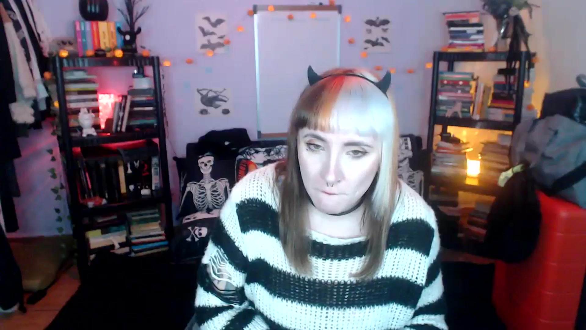 Gallery image thumbnail from AxeHallow's myfreecams stream on, 10/22/2024, 06:17 image 5 of 20