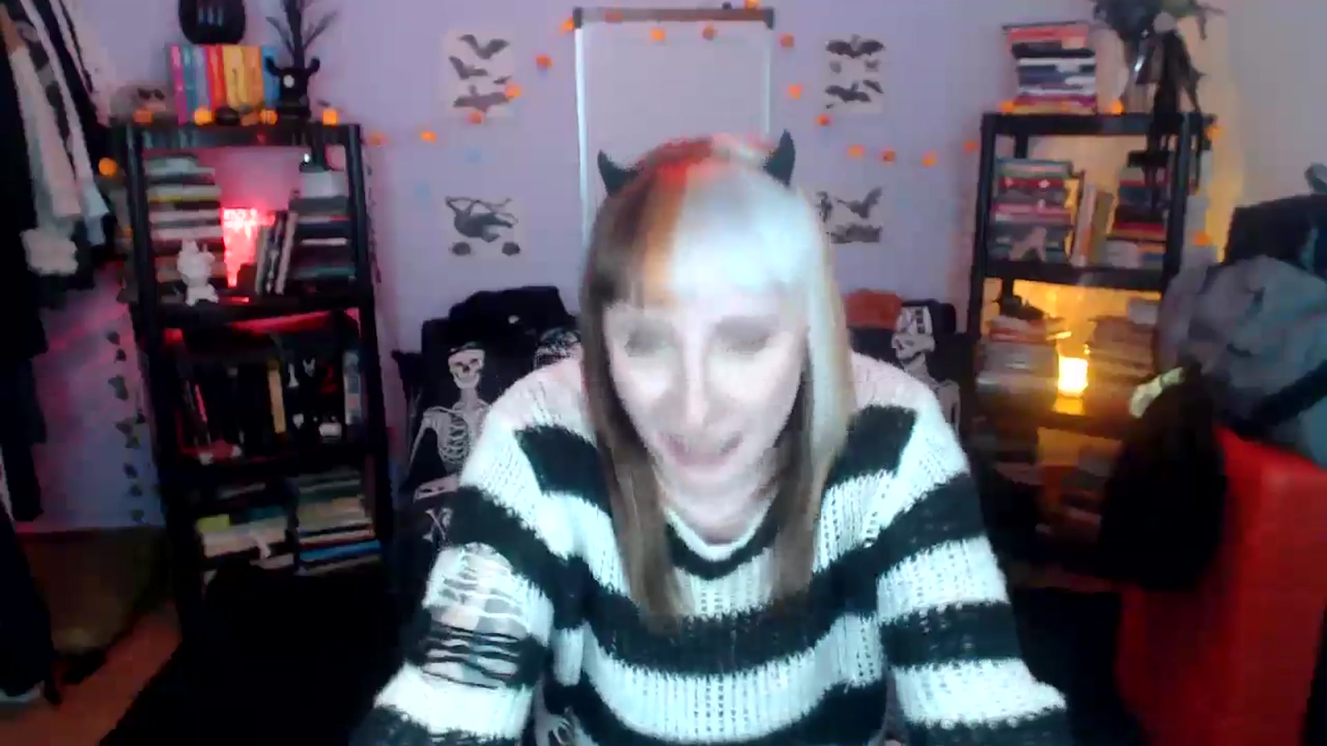 Gallery image thumbnail from AxeHallow's myfreecams stream on, 10/22/2024, 06:17 image 18 of 20