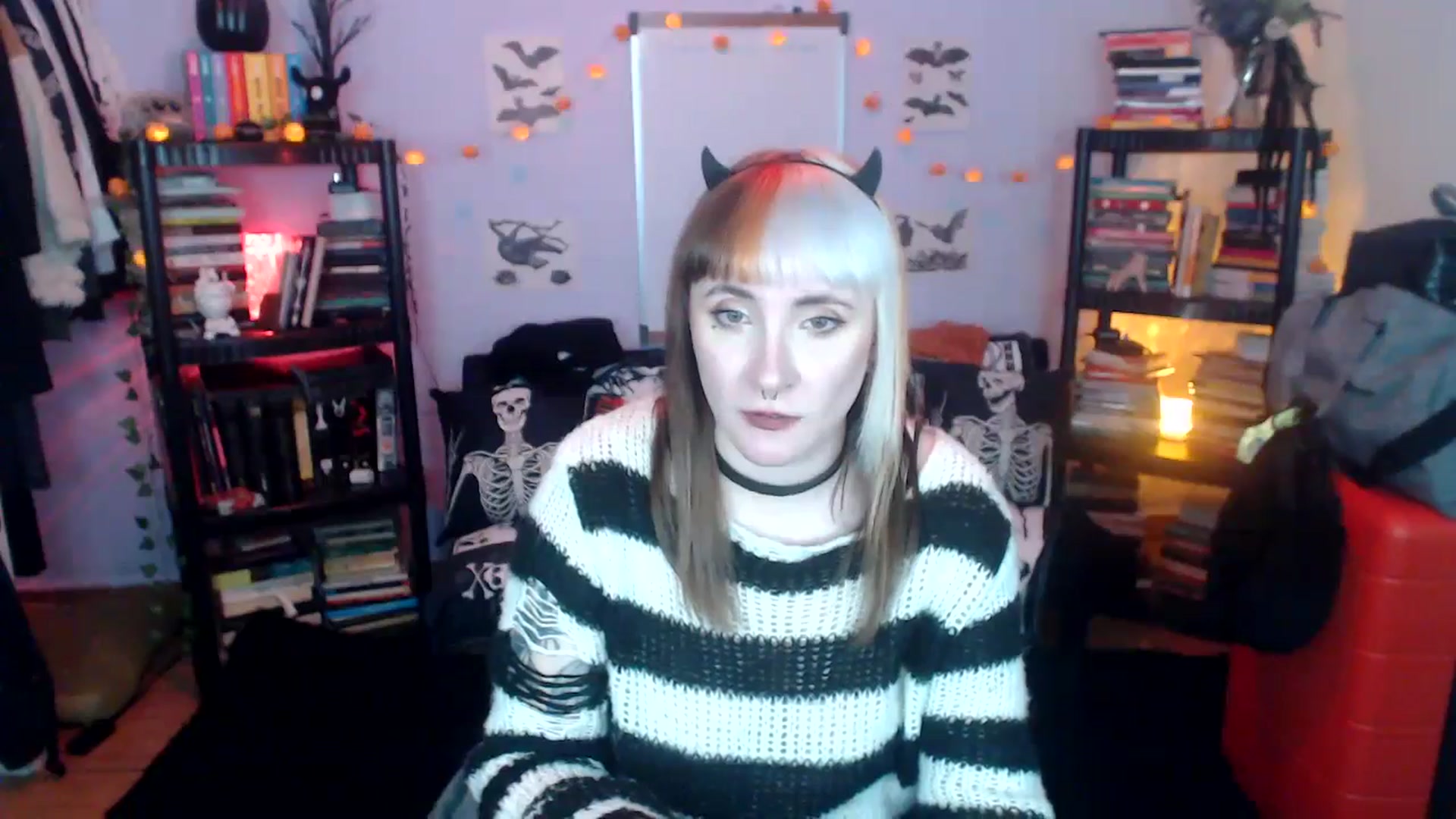 Gallery image thumbnail from AxeHallow's myfreecams stream on, 10/22/2024, 06:17 image 2 of 20