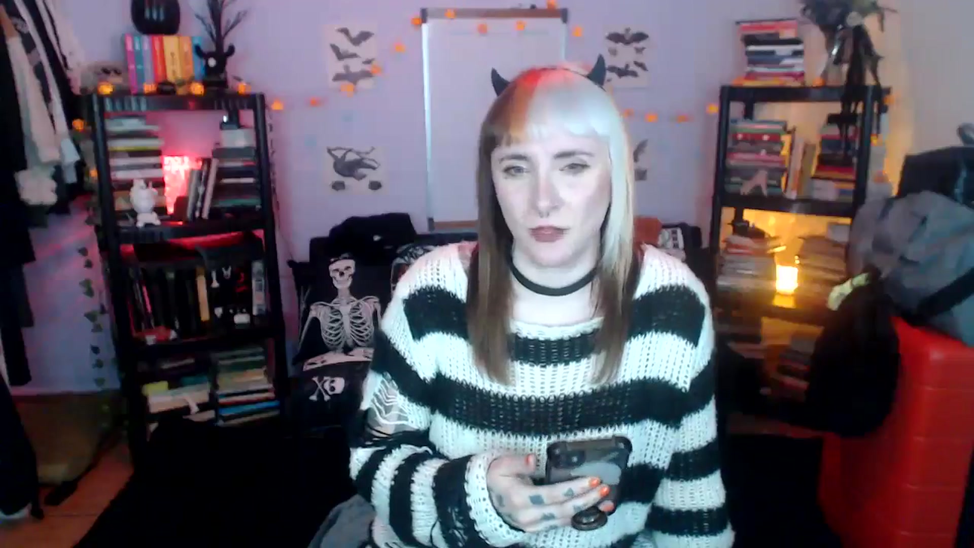 Gallery image thumbnail from AxeHallow's myfreecams stream on, 10/22/2024, 06:17 image 15 of 20