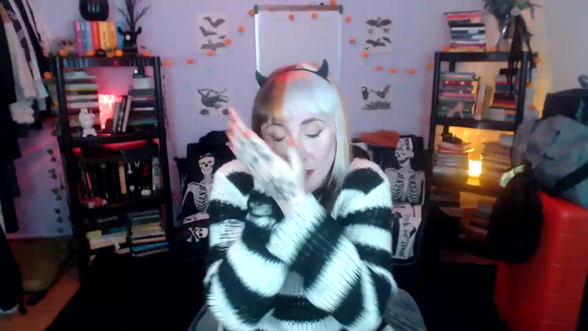 Gallery image thumbnail from AxeHallow's myfreecams stream on, 10/22/2024, 06:47 image 5 of 20