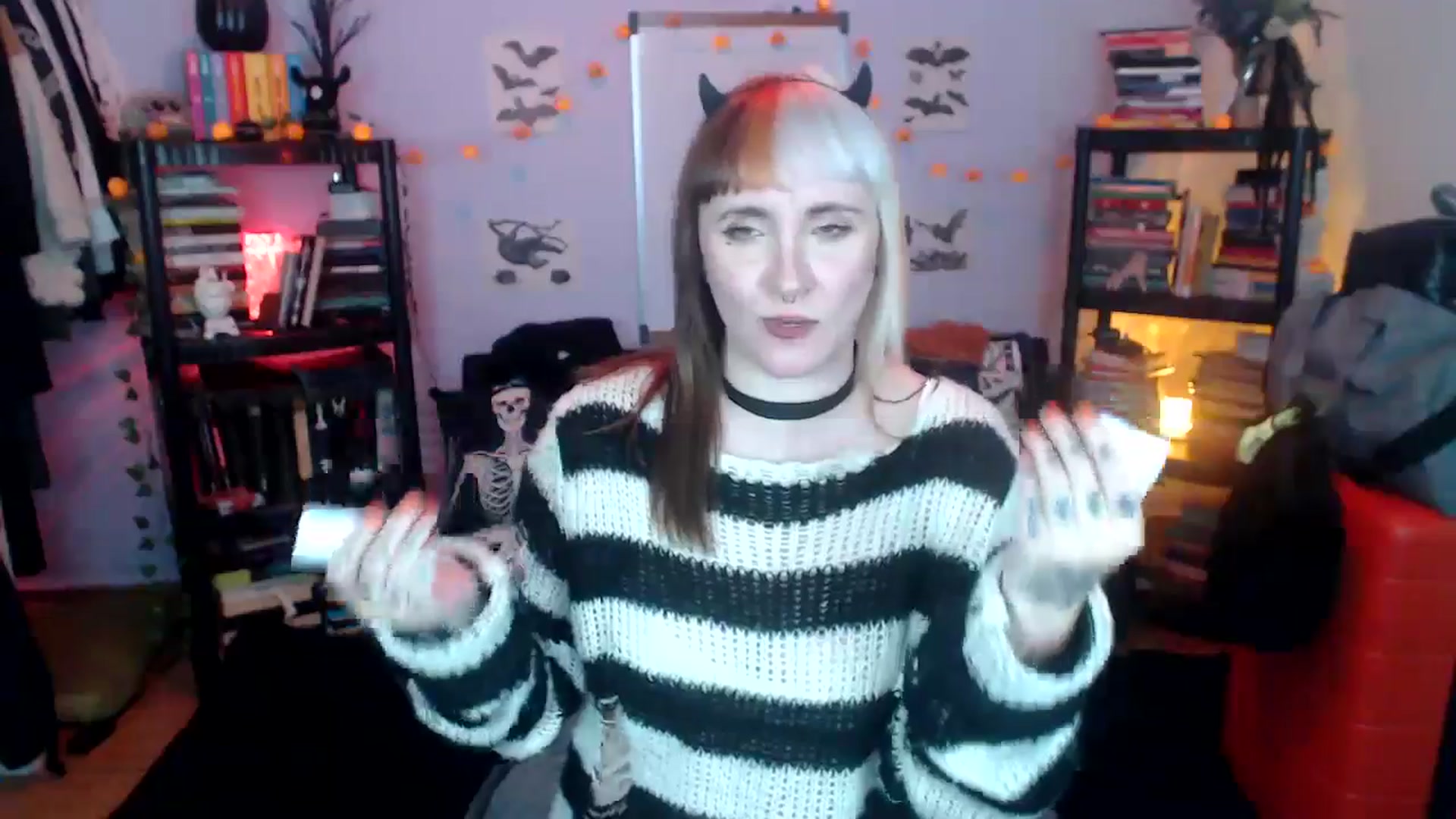Gallery image thumbnail from AxeHallow's myfreecams stream on, 10/22/2024, 06:47 image 17 of 20