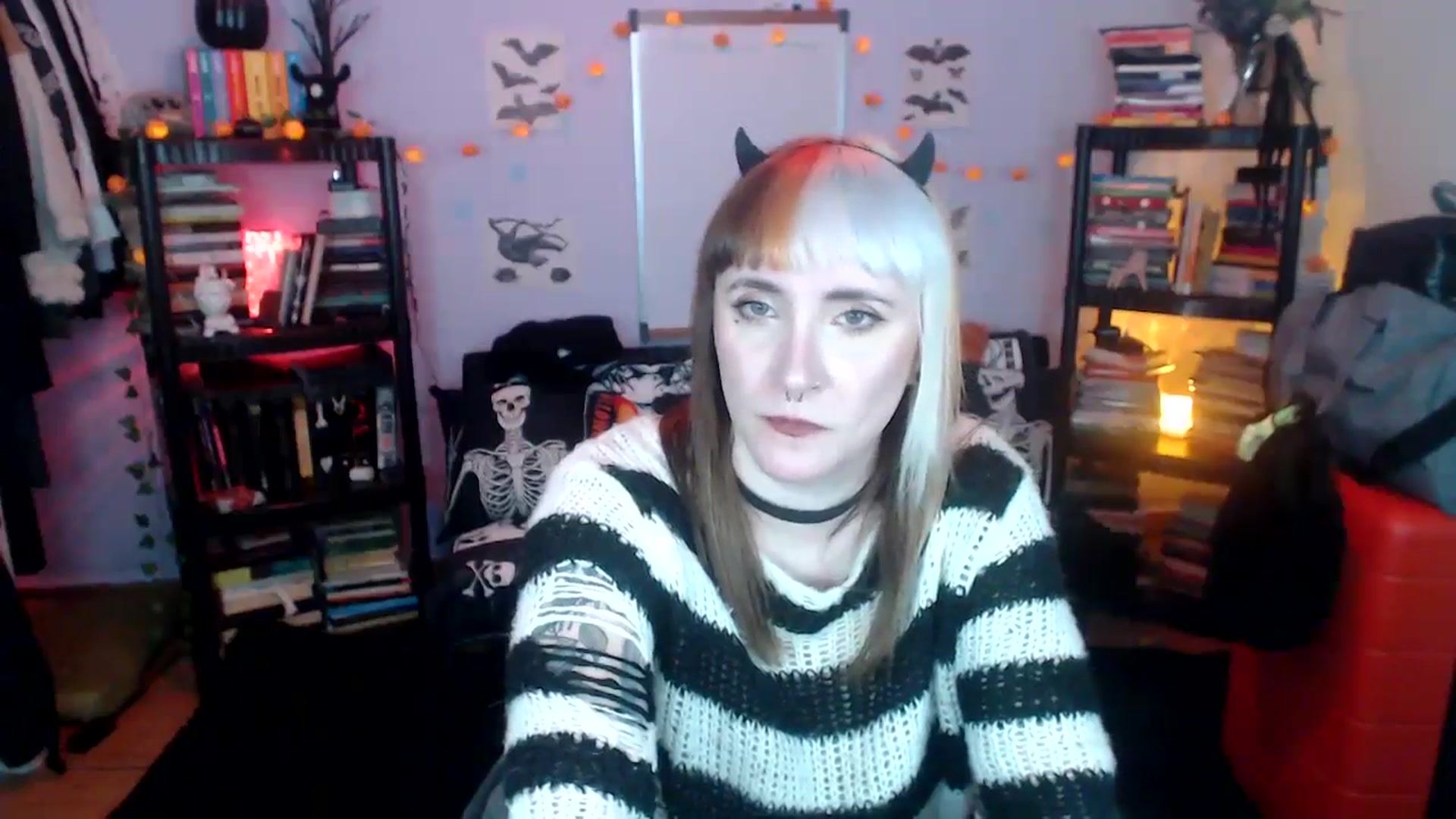 Gallery image thumbnail from AxeHallow's myfreecams stream on, 10/22/2024, 06:47 image 3 of 20