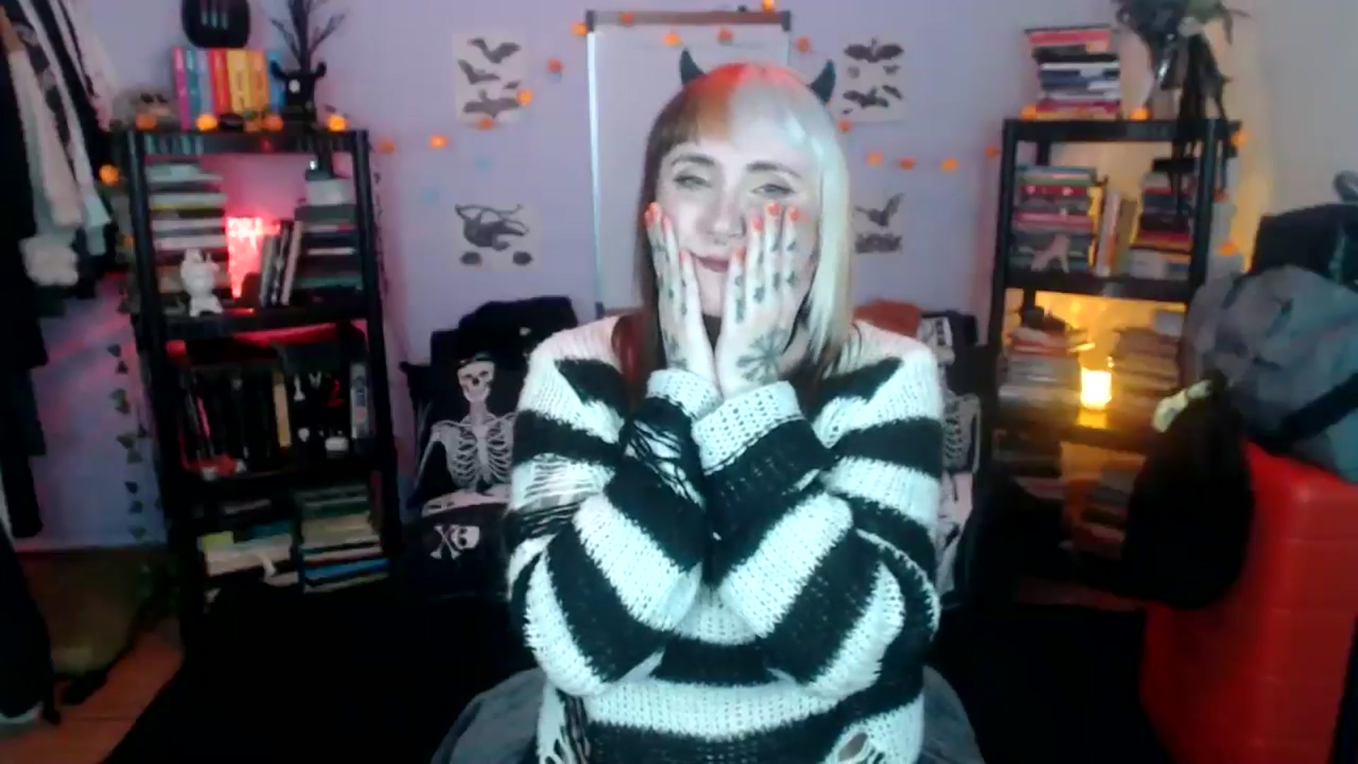 Gallery image thumbnail from AxeHallow's myfreecams stream on, 10/22/2024, 06:47 image 10 of 20