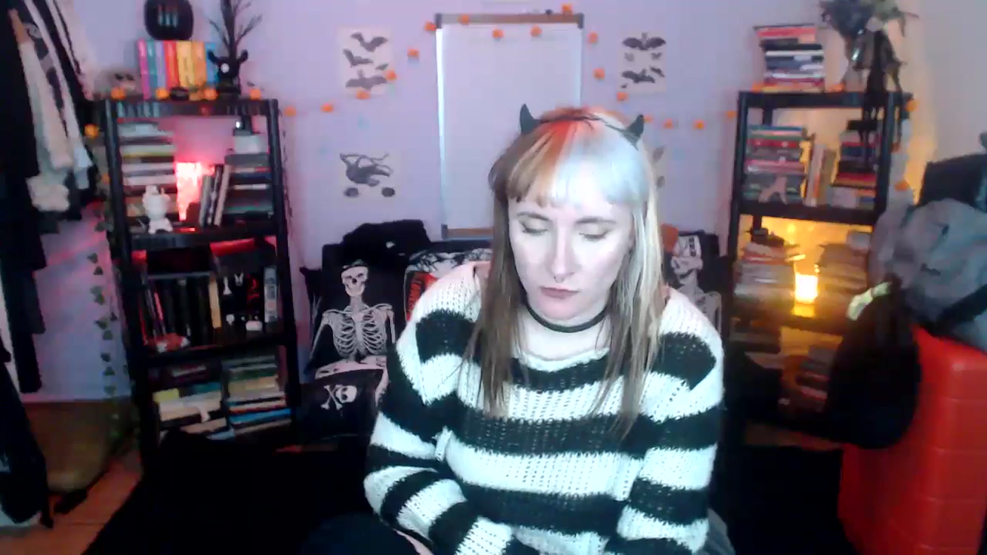 Gallery image thumbnail from AxeHallow's myfreecams stream on, 10/22/2024, 09:51 image 20 of 20