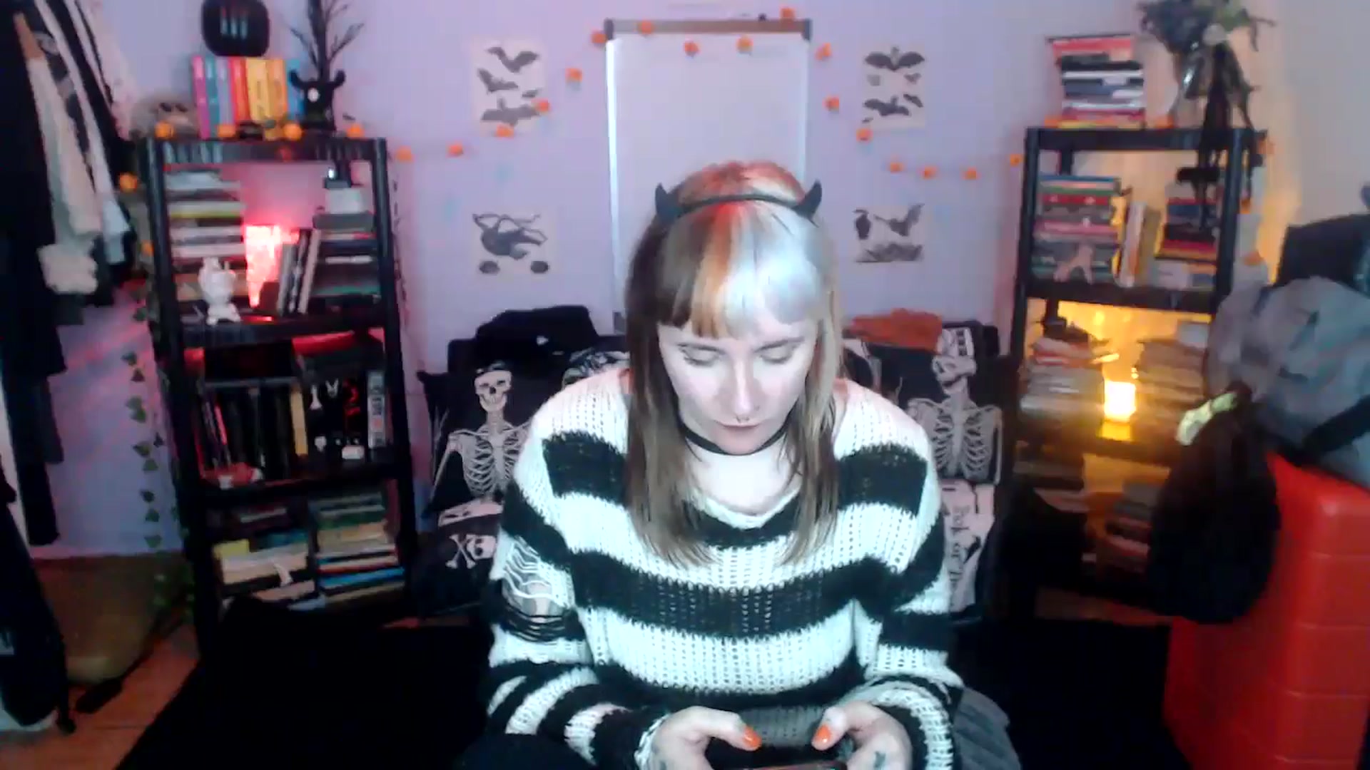 Gallery image thumbnail from AxeHallow's myfreecams stream on, 10/22/2024, 10:10 image 20 of 20