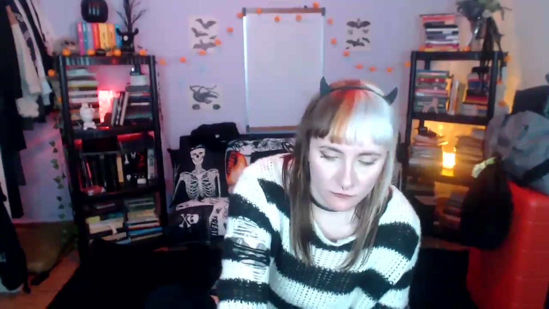 Gallery image thumbnail from AxeHallow's myfreecams stream on, 10/22/2024, 10:10 image 13 of 20