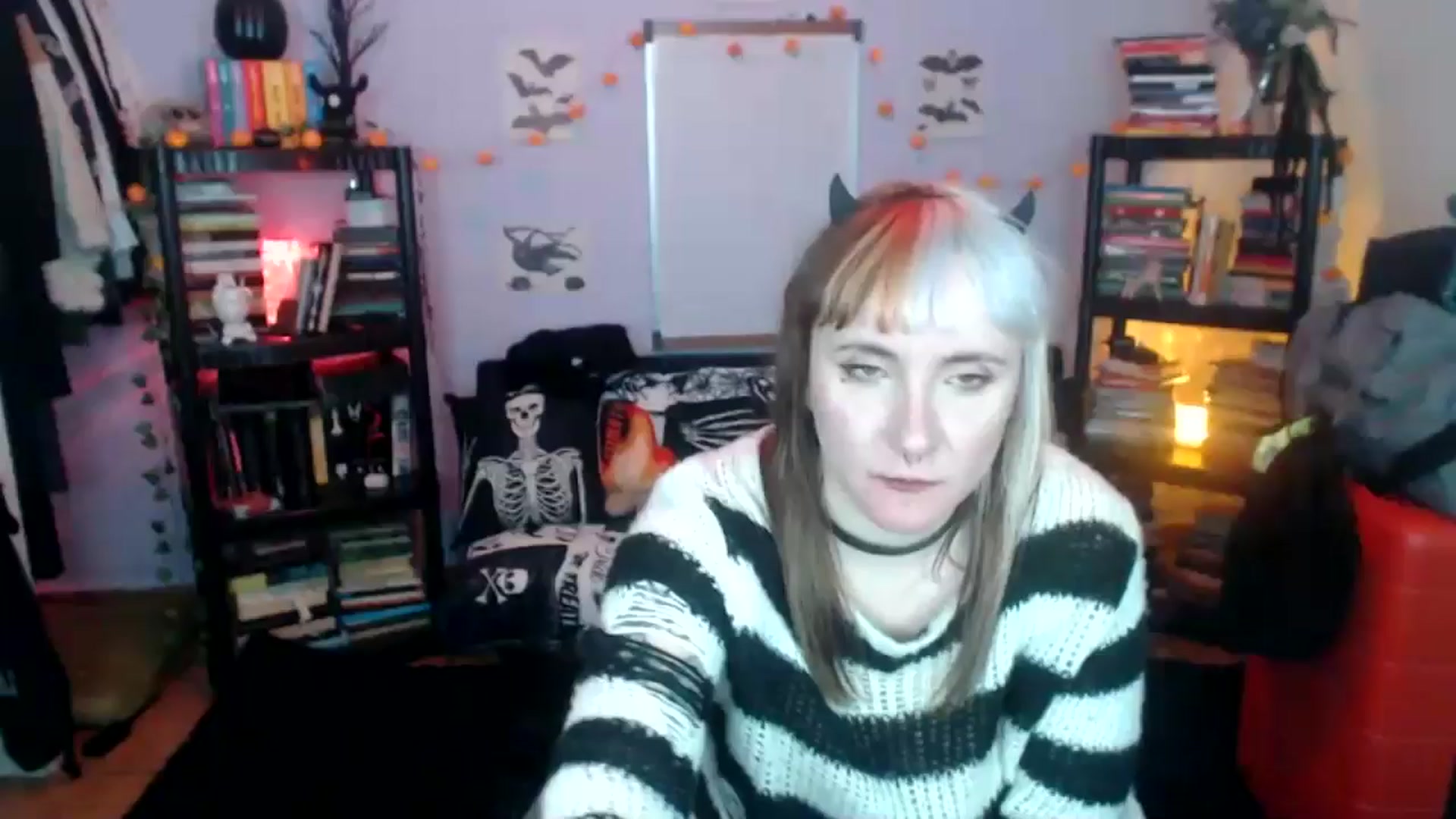 Gallery image thumbnail from AxeHallow's myfreecams stream on, 10/22/2024, 10:10 image 1 of 20