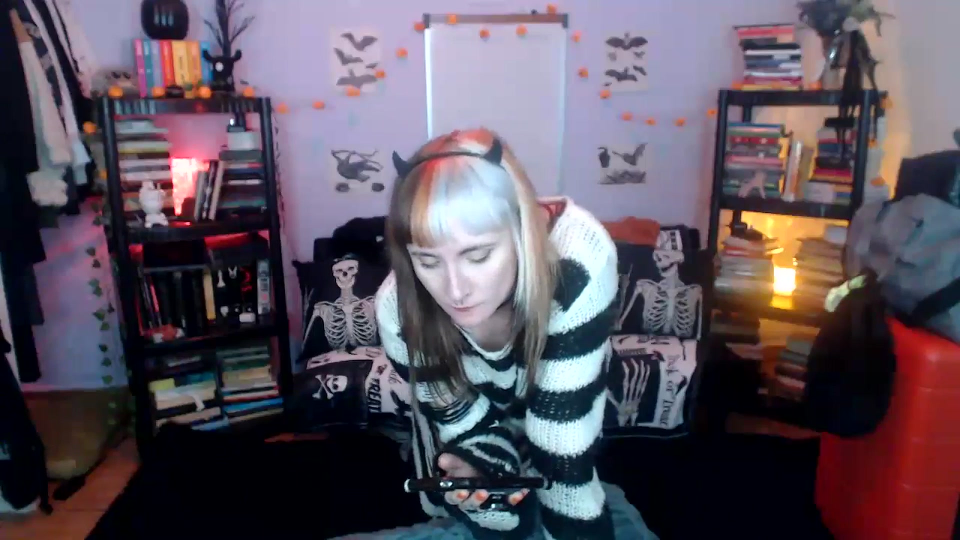 Gallery image thumbnail from AxeHallow's myfreecams stream on, 10/22/2024, 10:26 image 6 of 20