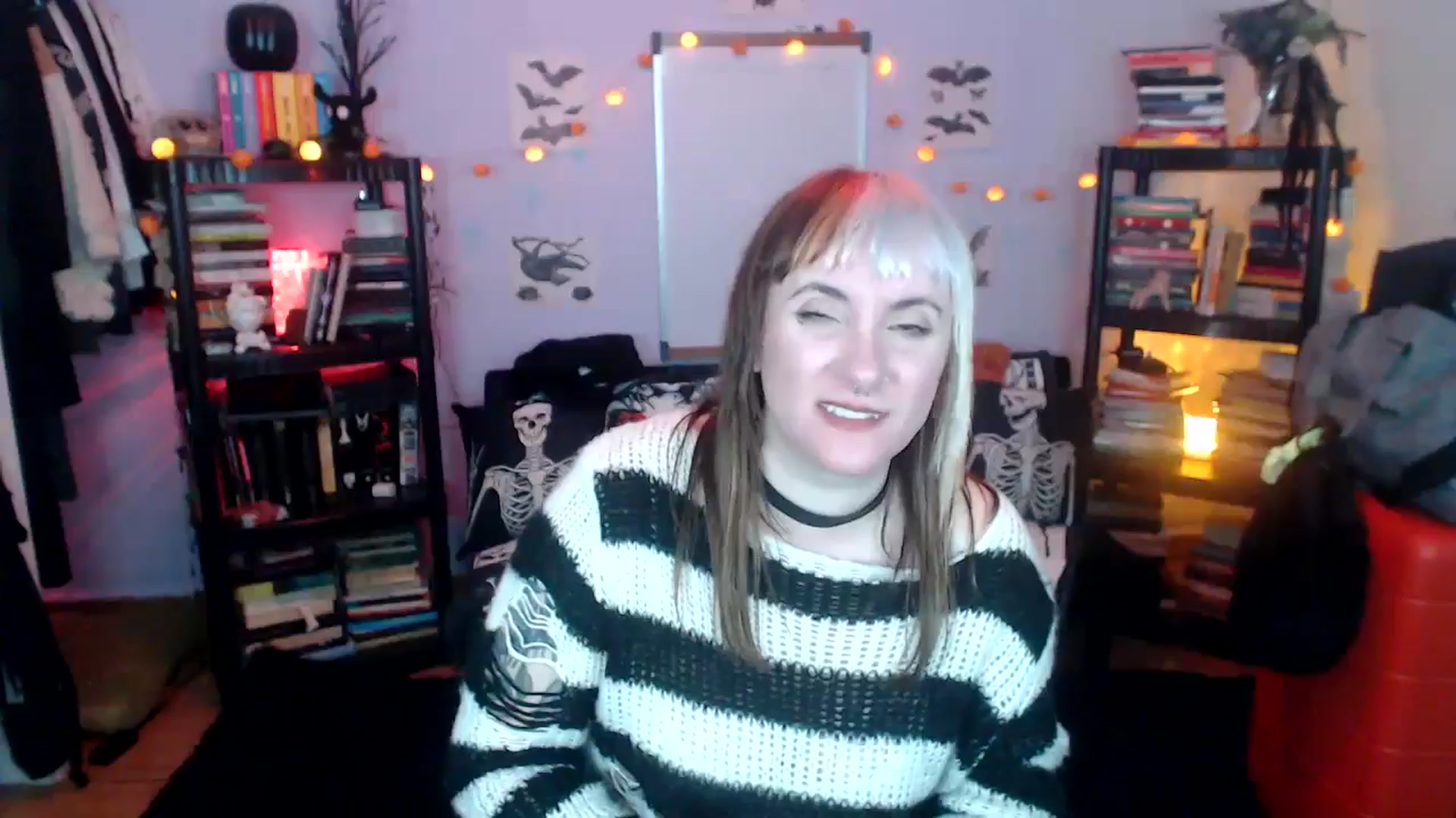 Gallery image thumbnail from AxeHallow's myfreecams stream on, 10/22/2024, 11:44 image 17 of 20