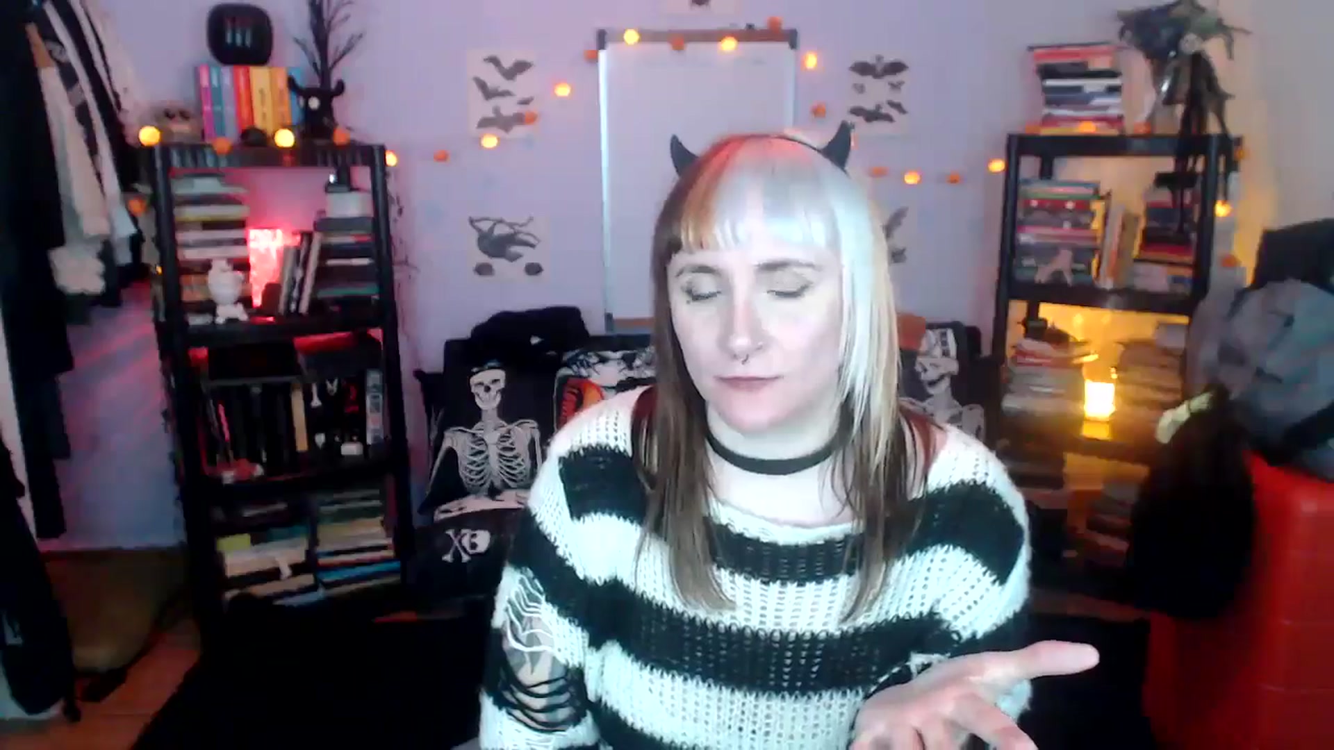 Gallery image thumbnail from AxeHallow's myfreecams stream on, 10/22/2024, 11:44 image 10 of 20