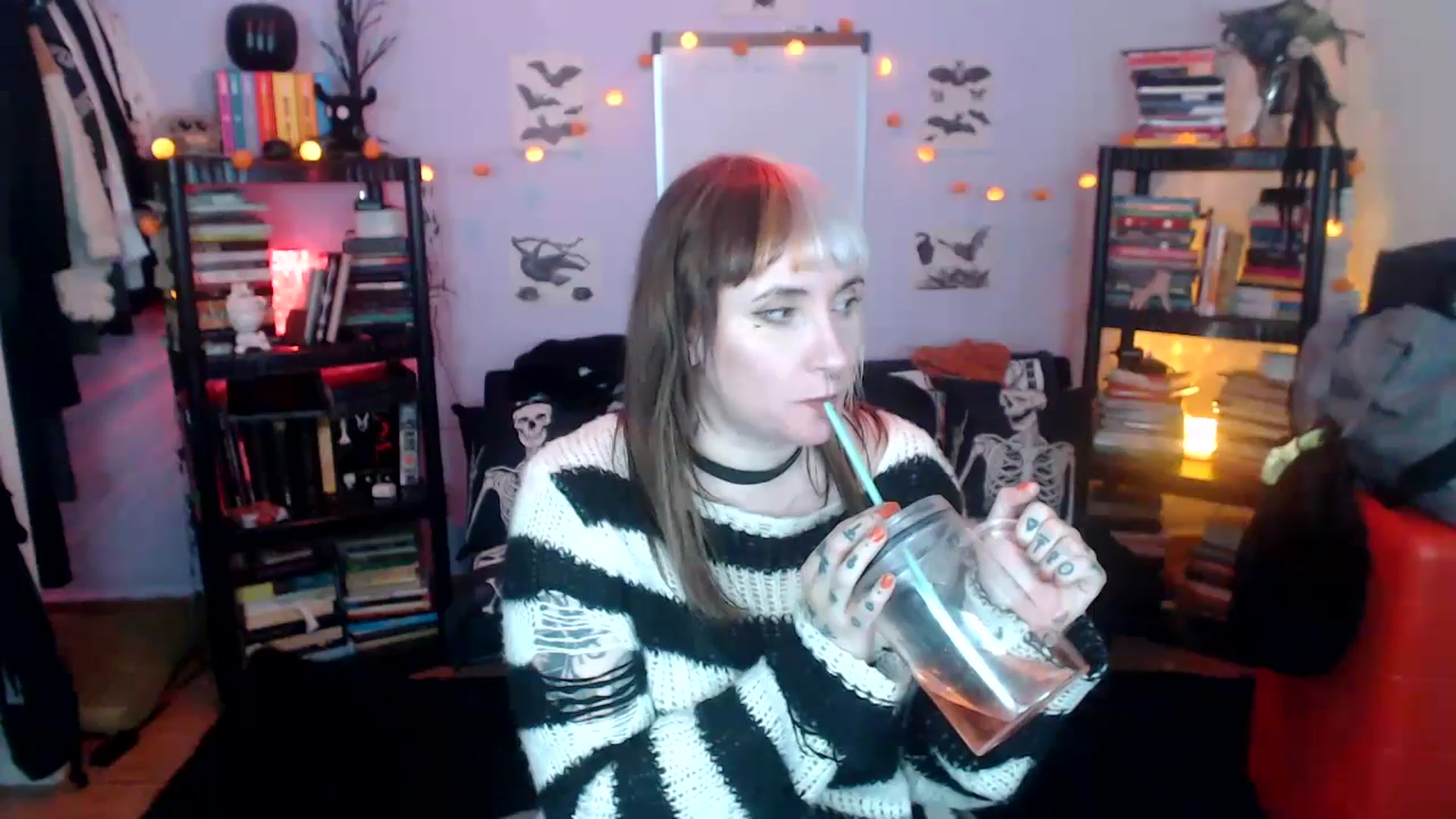 Gallery image thumbnail from AxeHallow's myfreecams stream on, 10/22/2024, 11:44 image 15 of 20