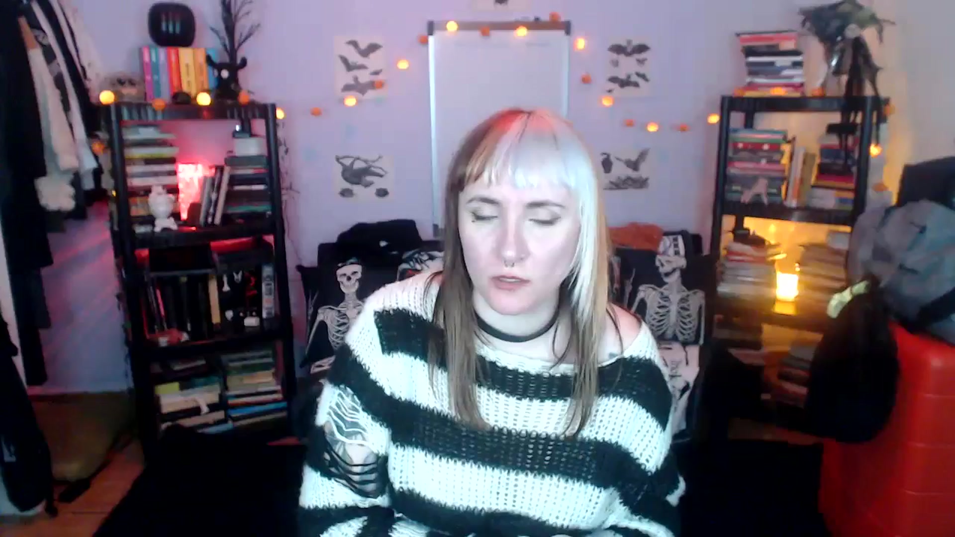 Gallery image thumbnail from AxeHallow's myfreecams stream on, 10/22/2024, 11:44 image 19 of 20