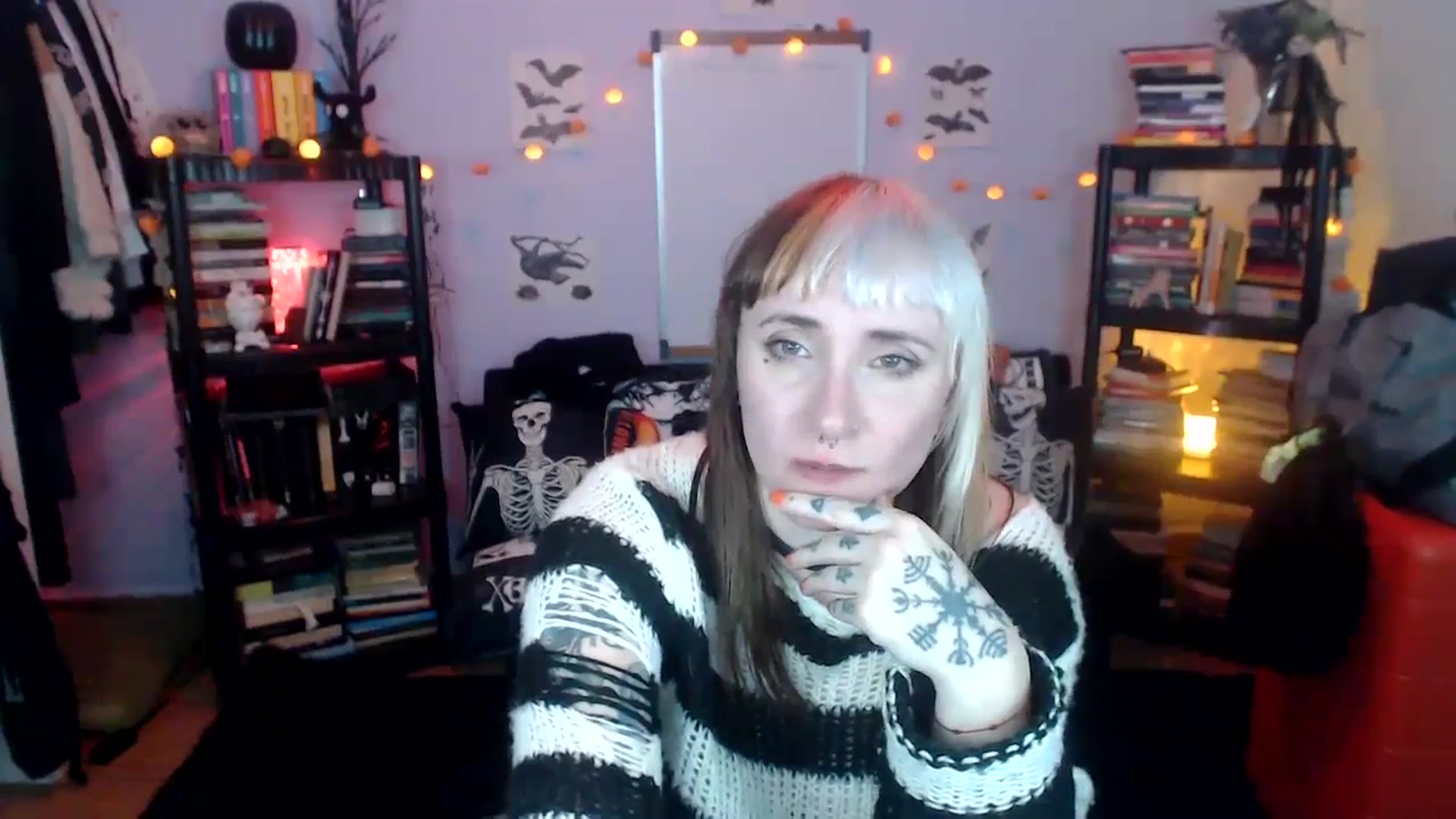 Gallery image thumbnail from AxeHallow's myfreecams stream on, 10/22/2024, 12:44 image 3 of 20