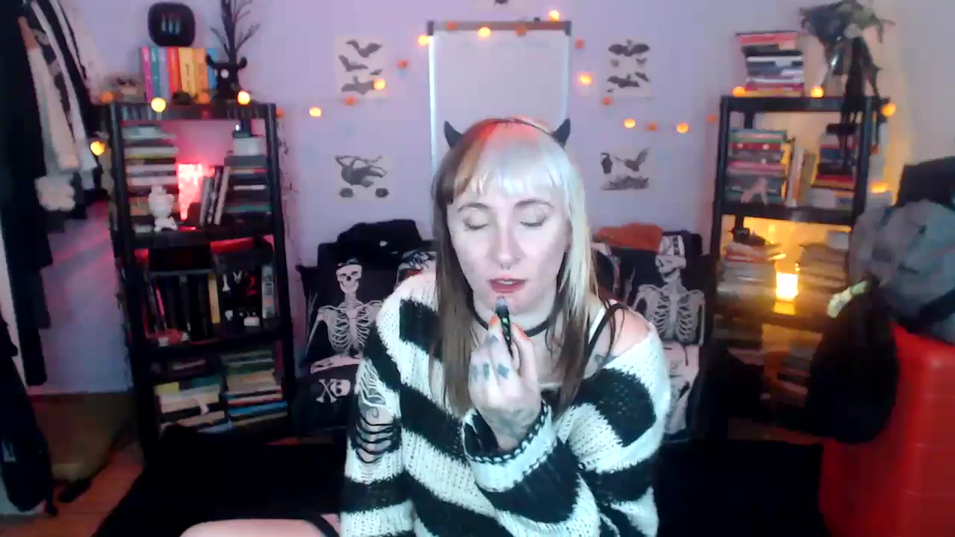 Gallery image thumbnail from AxeHallow's myfreecams stream on, 10/22/2024, 12:44 image 7 of 20