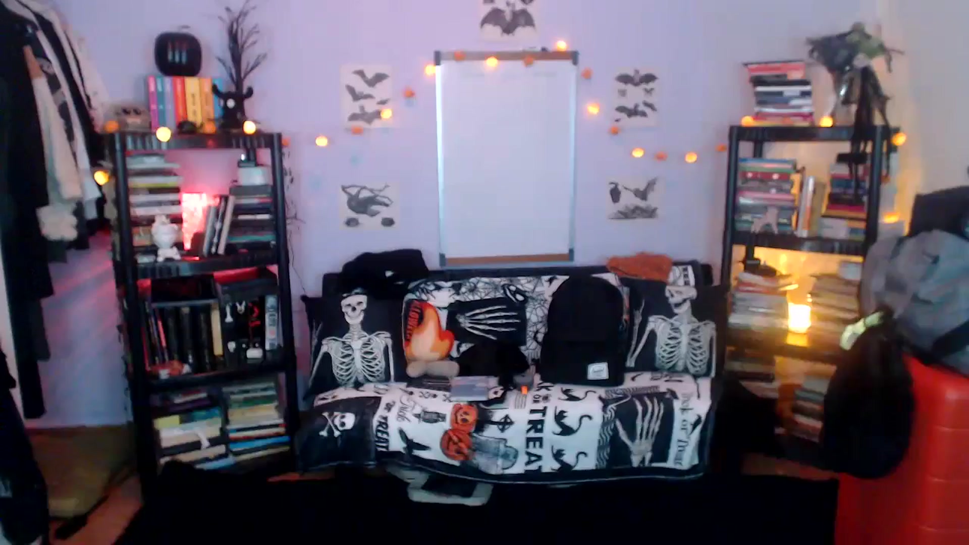 Gallery image thumbnail from AxeHallow's myfreecams stream on, 10/22/2024, 12:44 image 19 of 20