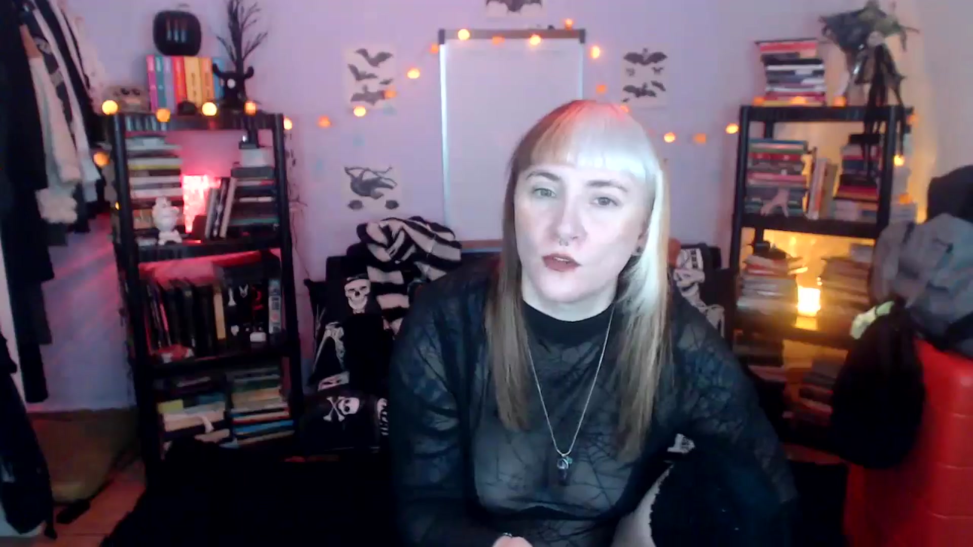 Gallery image thumbnail from AxeHallow's myfreecams stream on, 10/23/2024, 23:38 image 2 of 20