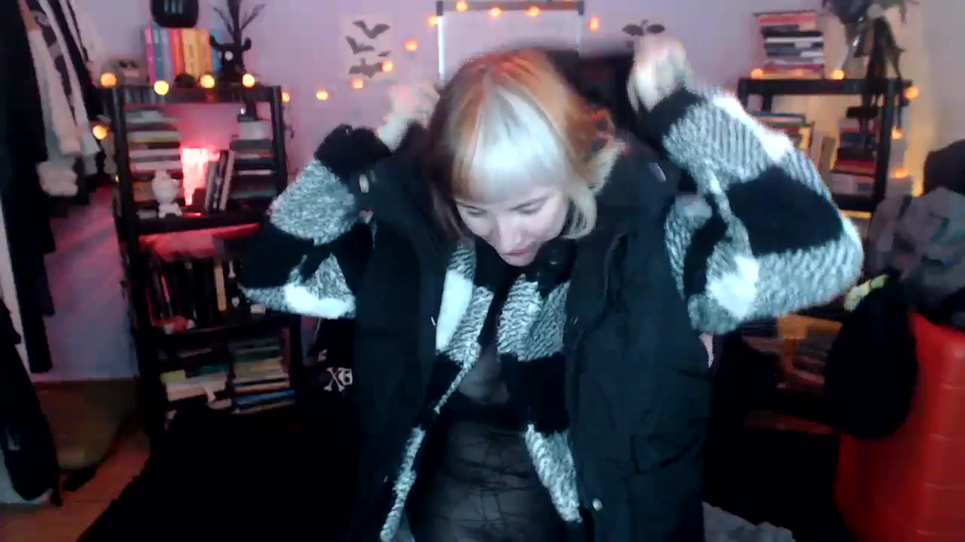 Gallery image thumbnail from AxeHallow's myfreecams stream on, 10/24/2024, 24:01 image 20 of 20