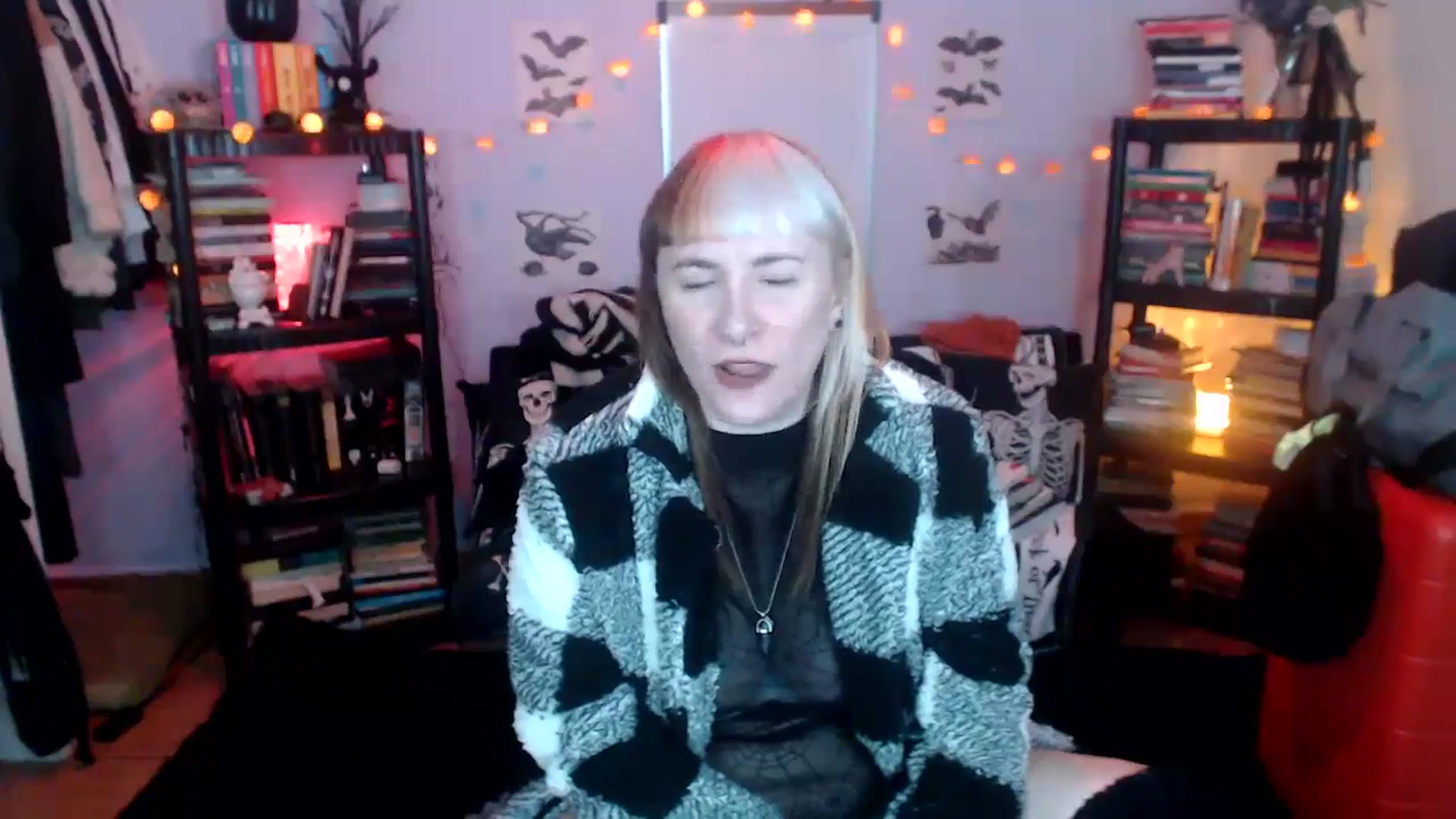 Gallery image thumbnail from AxeHallow's myfreecams stream on, 10/24/2024, 24:01 image 11 of 20