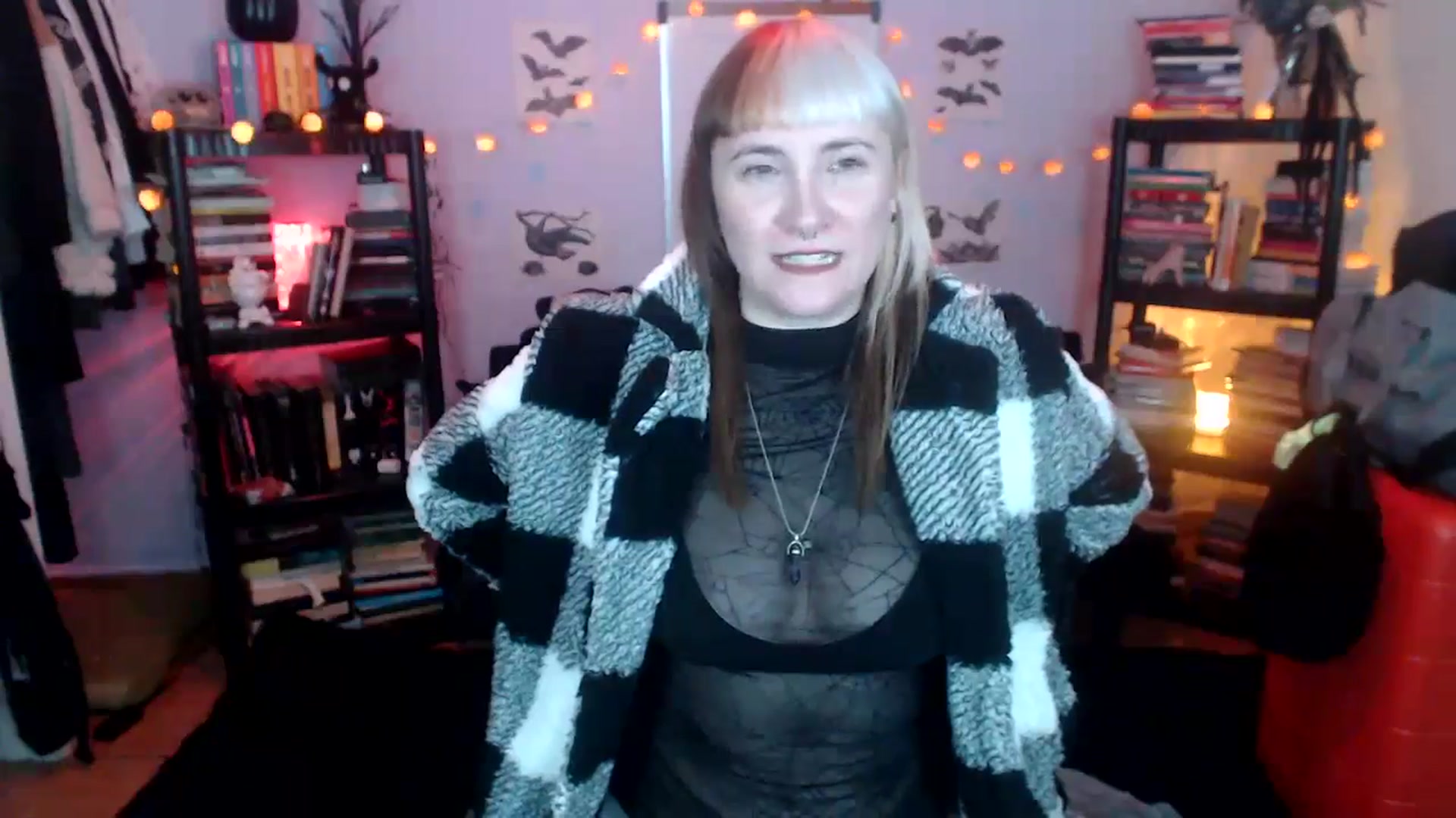 Gallery image thumbnail from AxeHallow's myfreecams stream on, 10/24/2024, 24:01 image 12 of 20