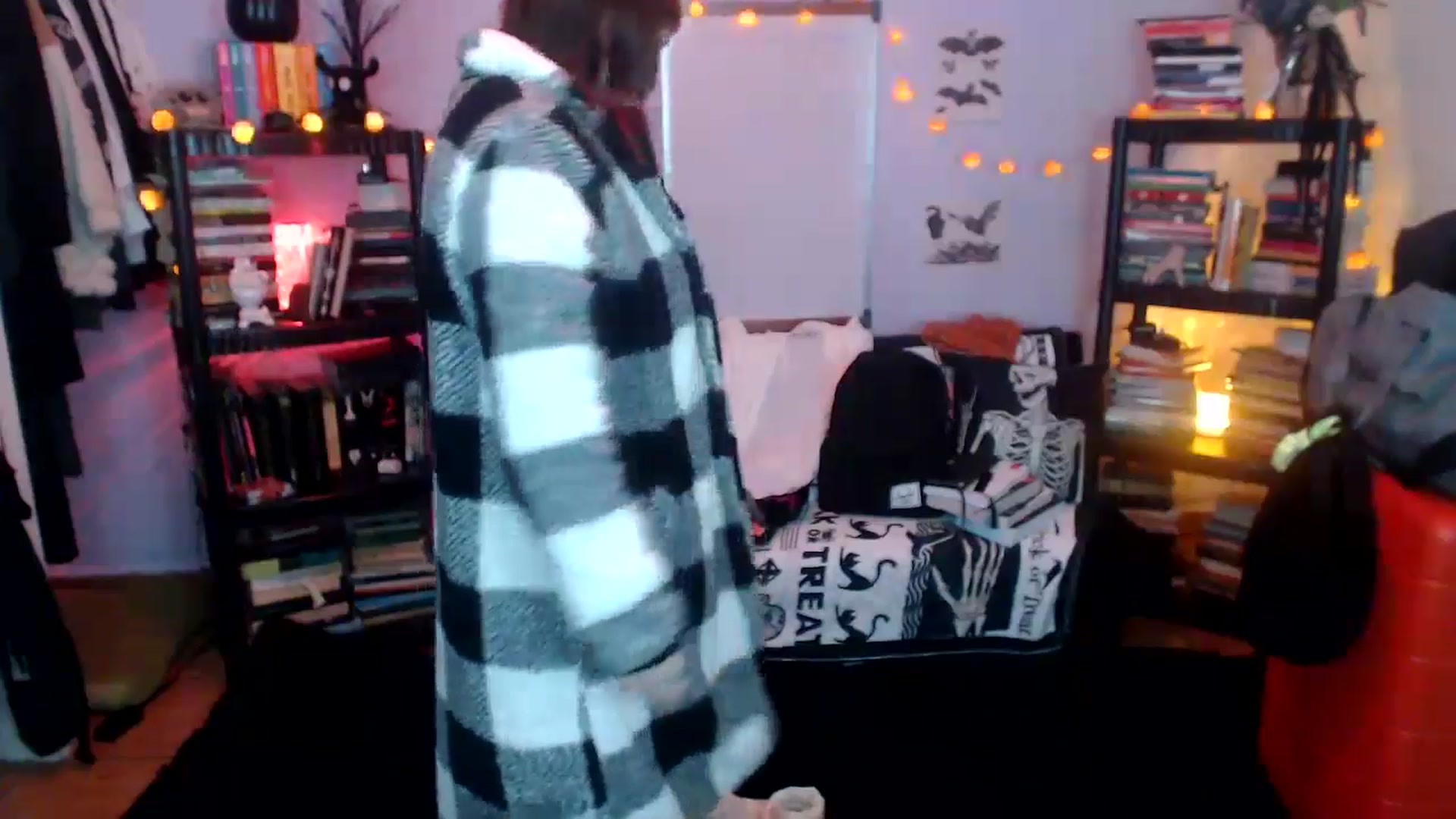 Gallery image thumbnail from AxeHallow's myfreecams stream on, 10/24/2024, 24:33 image 20 of 20