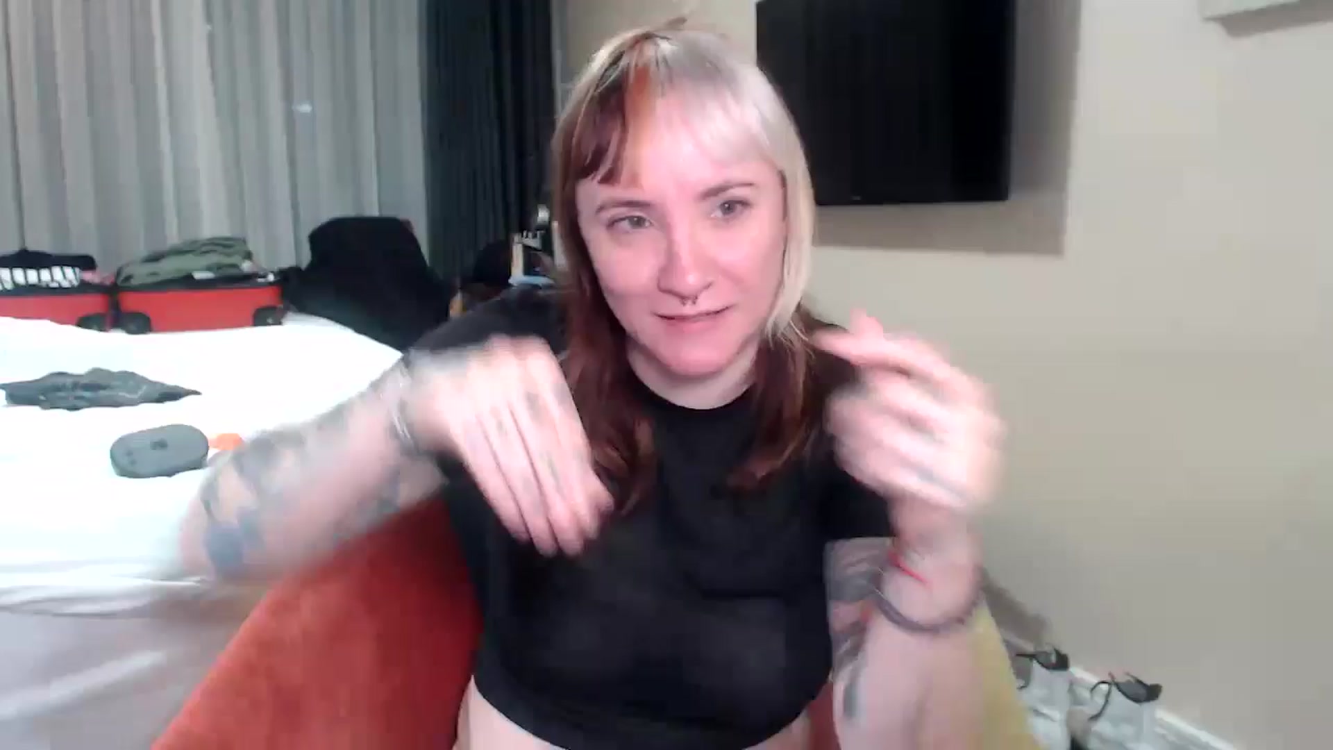 Gallery image thumbnail from AxeHallow's myfreecams stream on, 11/05/2024, 07:06 image 1 of 20