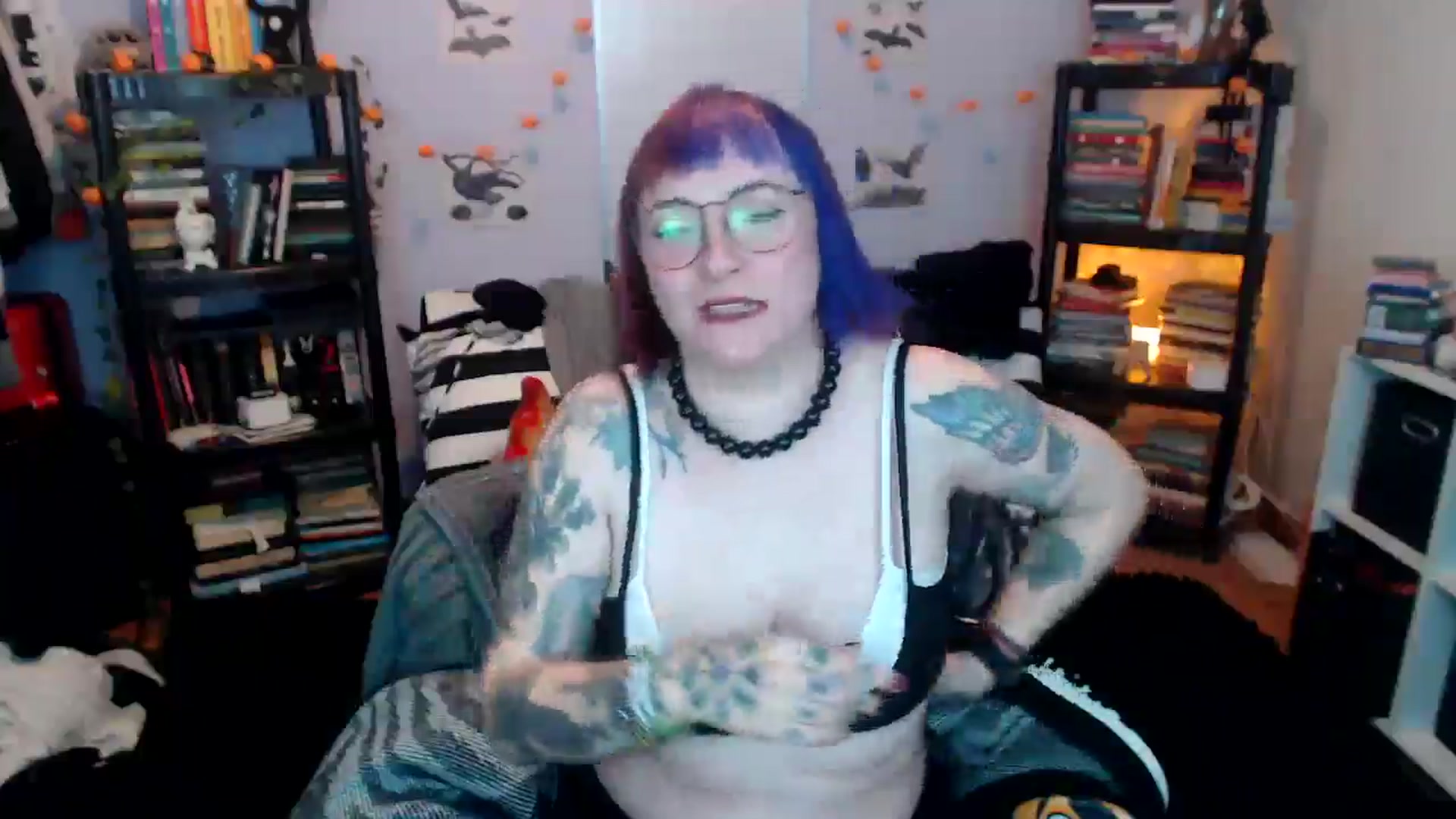 Gallery image thumbnail from AxeHallow's myfreecams stream on, 12/16/2024, 02:45 image 6 of 20
