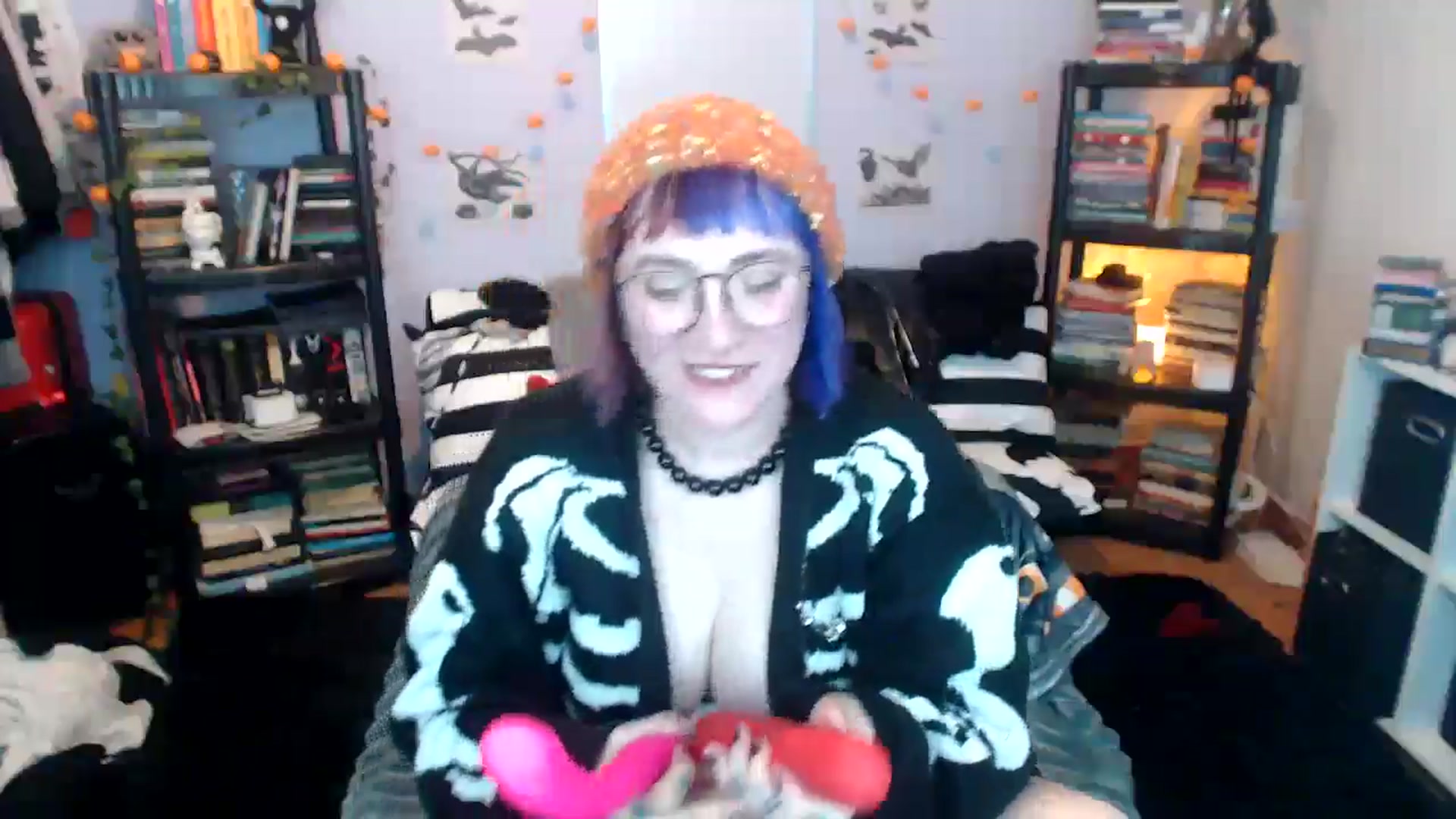 Gallery image thumbnail from AxeHallow's myfreecams stream on, 12/16/2024, 06:36 image 7 of 20