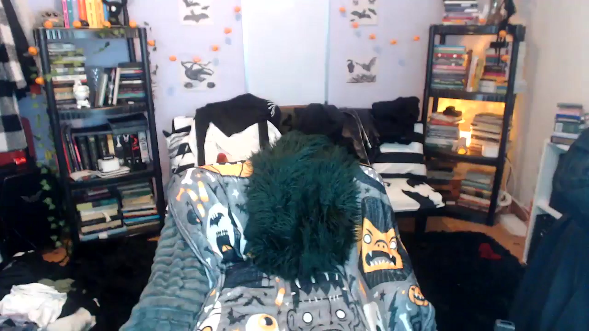 Gallery image thumbnail from AxeHallow's myfreecams stream on, 12/19/2024, 01:46 image 4 of 20