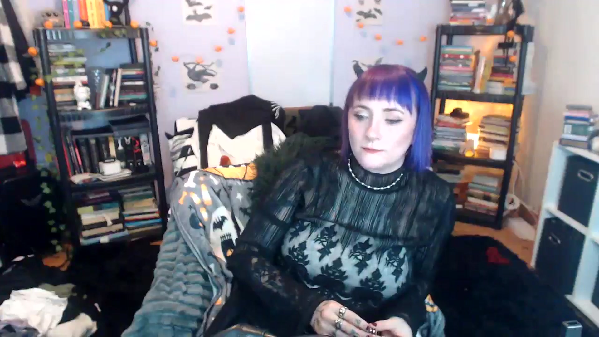 Gallery image thumbnail from AxeHallow's myfreecams stream on, 12/19/2024, 01:46 image 11 of 20