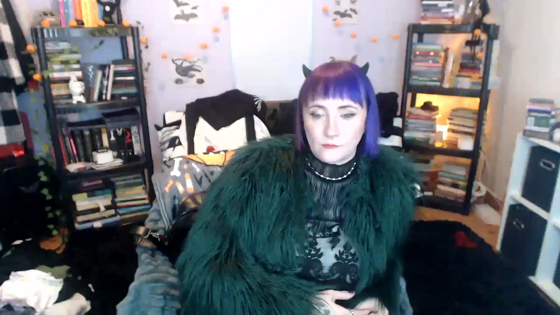 Gallery image thumbnail from AxeHallow's myfreecams stream on, 12/19/2024, 01:46 image 16 of 20