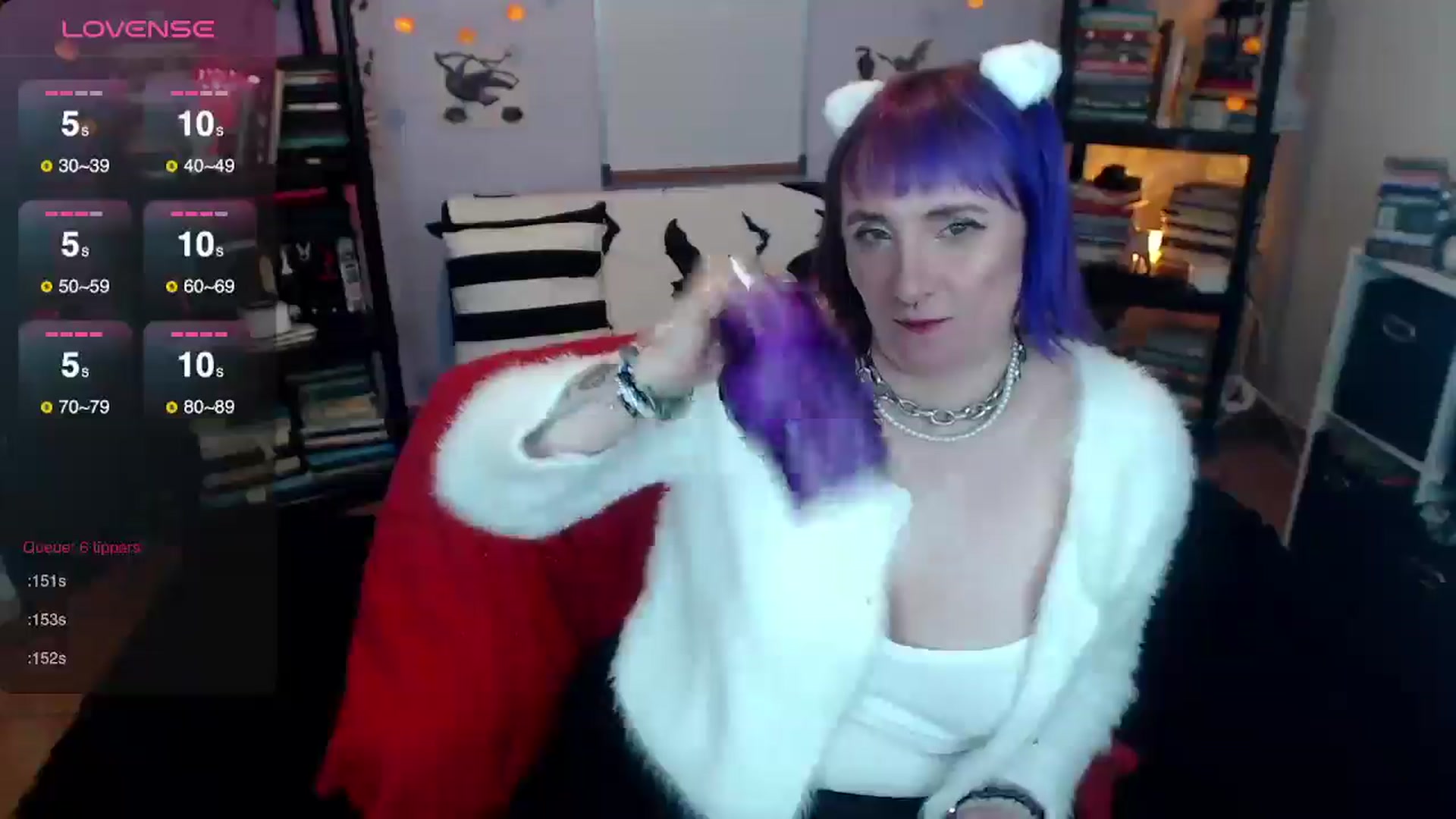 Gallery image thumbnail from AxeHallow's myfreecams stream on, 01/05/2025, 05:11 image 3 of 20