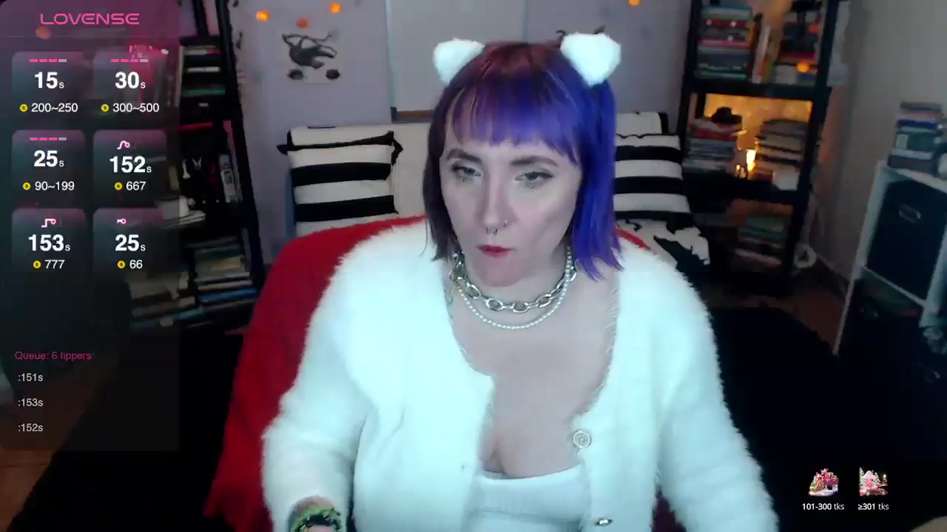 Gallery image thumbnail from AxeHallow's myfreecams stream on, 01/05/2025, 05:11 image 5 of 20