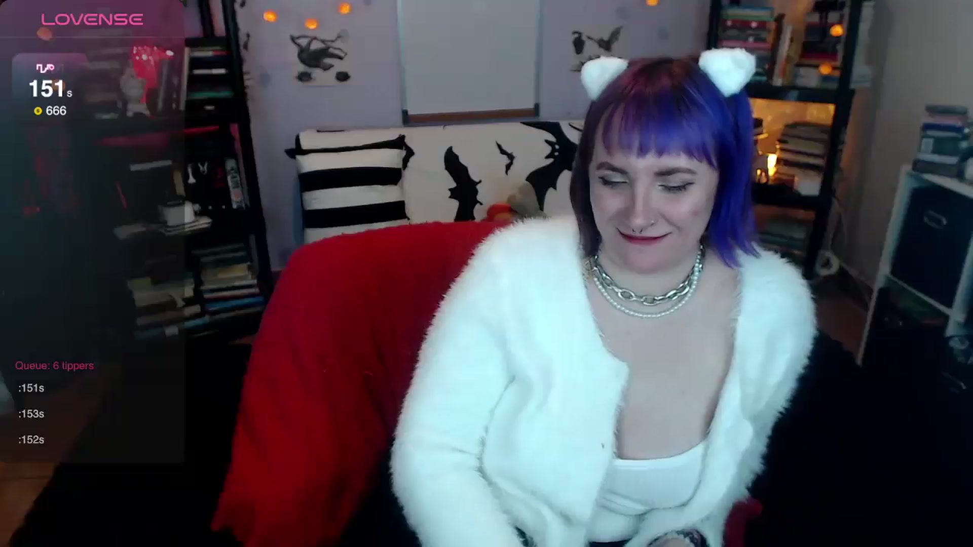 Gallery image thumbnail from AxeHallow's myfreecams stream on, 01/05/2025, 05:11 image 4 of 20