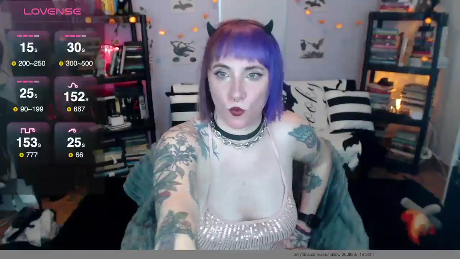 Gallery image thumbnail from AxeHallow's myfreecams stream on, 01/08/2025, 05:13 image 12 of 20