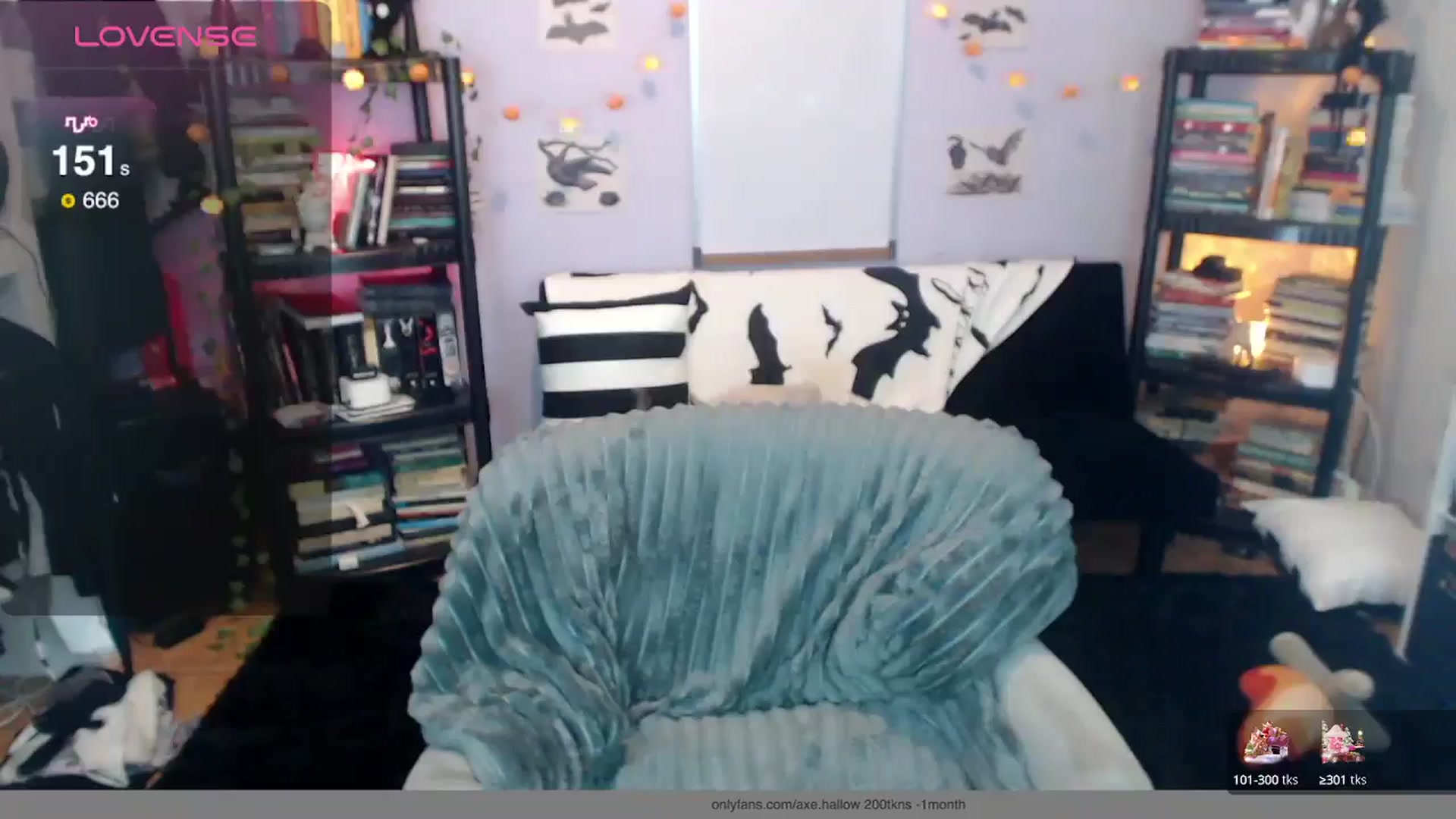 Gallery image thumbnail from AxeHallow's myfreecams stream on, 01/08/2025, 05:13 image 4 of 20
