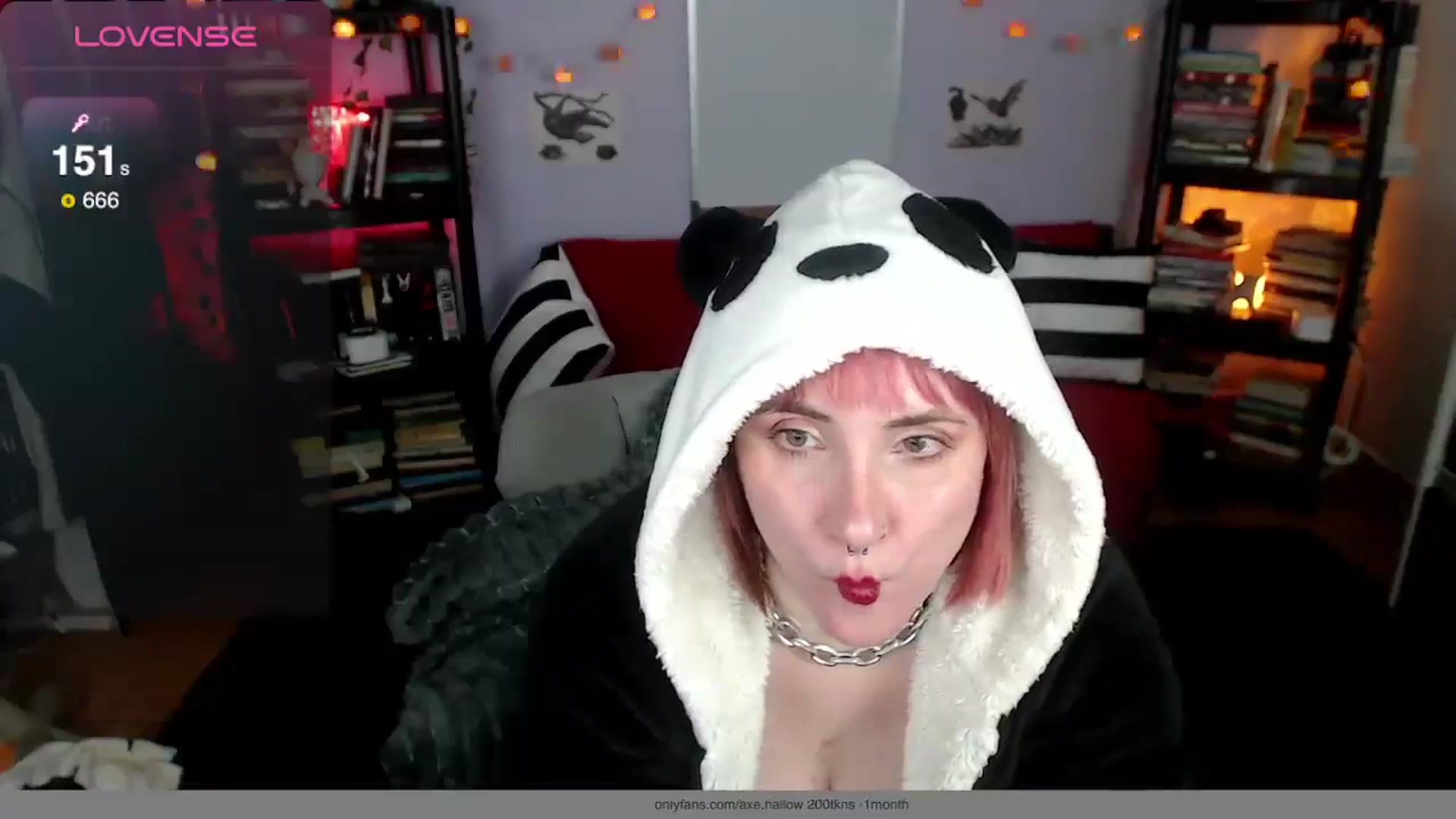 Gallery image thumbnail from AxeHallow's myfreecams stream on, 01/11/2025, 07:06 image 8 of 20