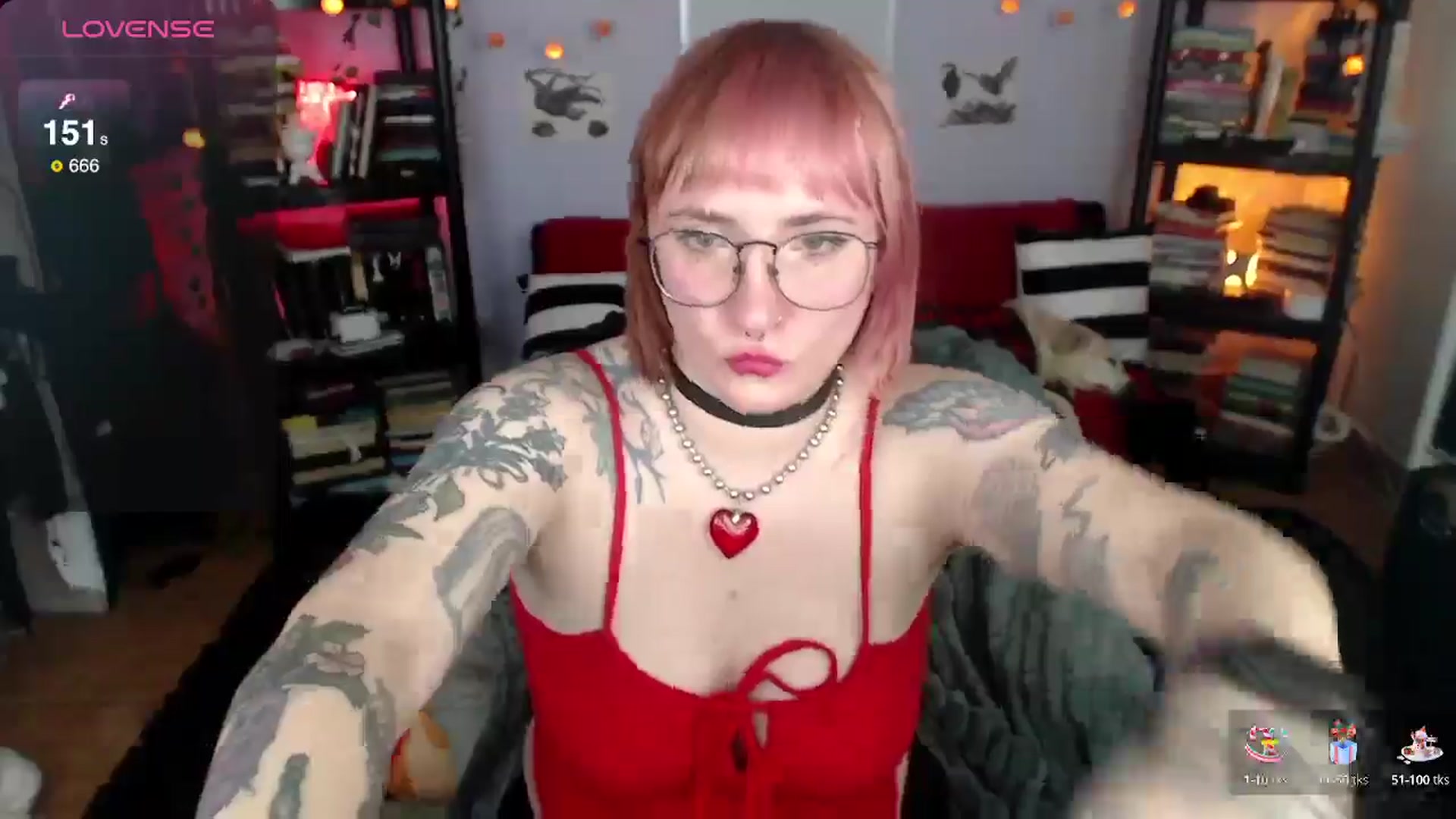Gallery image thumbnail from AxeHallow's myfreecams stream on, 01/15/2025, 24:53 image 16 of 20